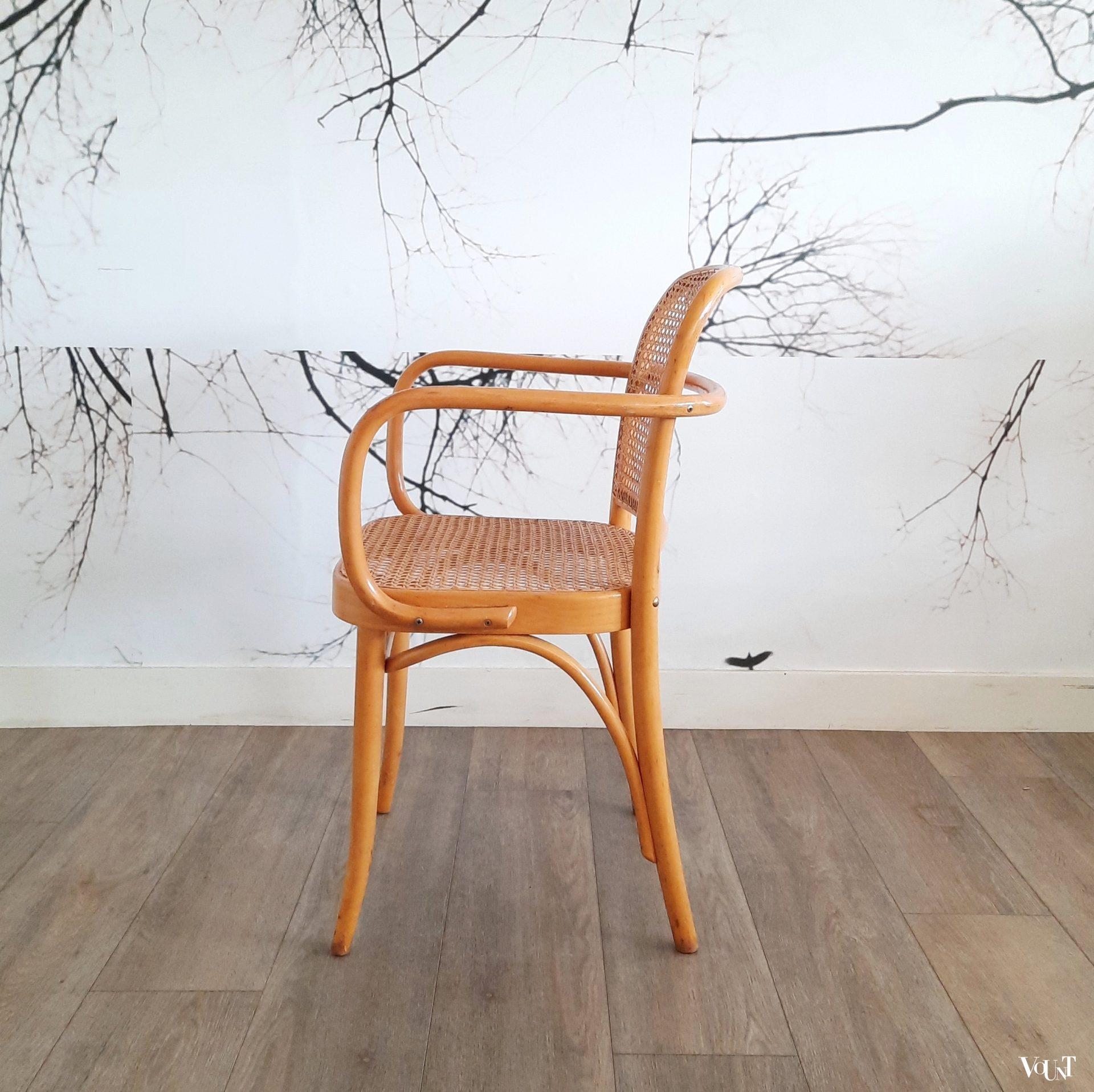 Set van 4 Praag of 811 stoelen, FMG, jaren '70/'80