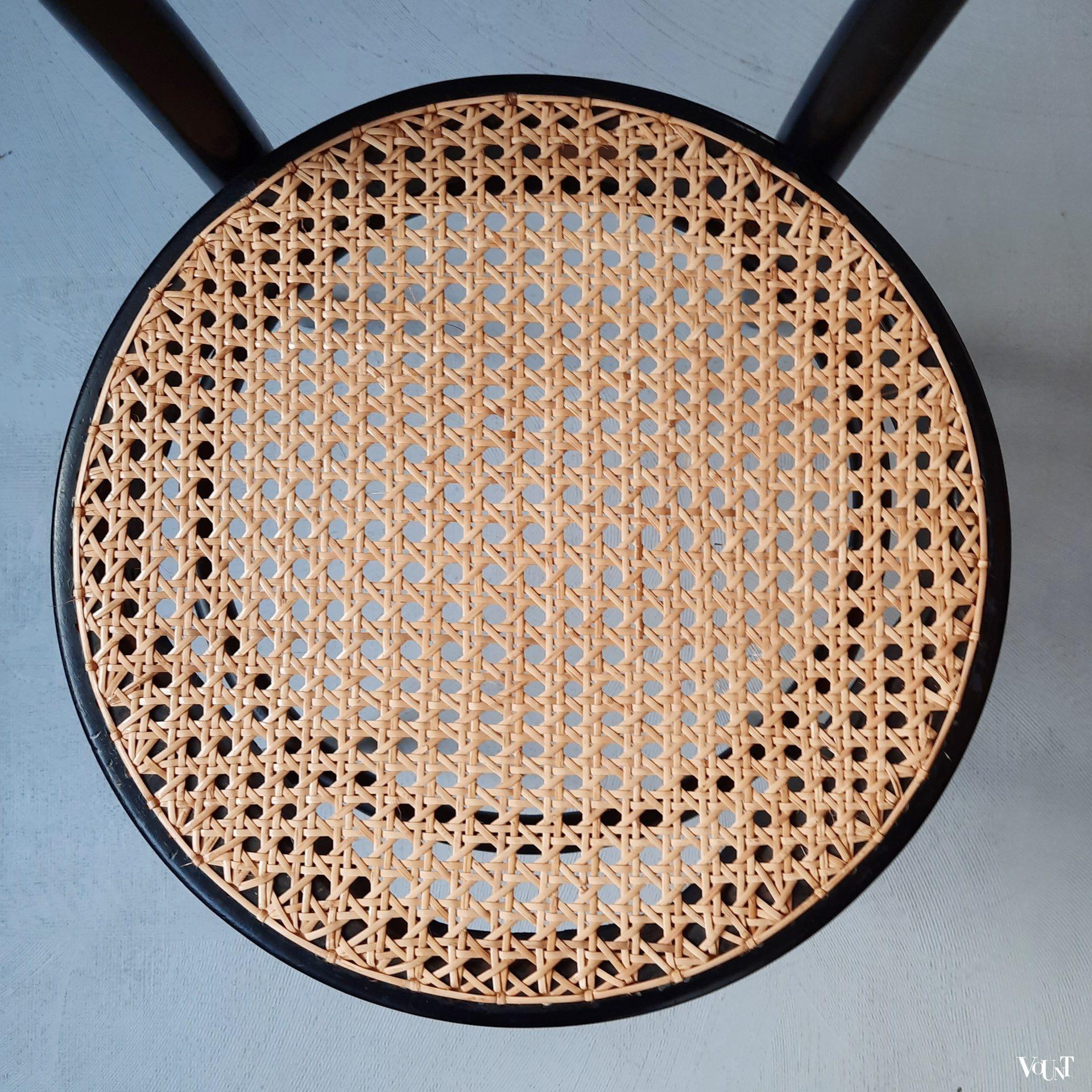 Zwarte bentwood stoel nr. 14, ZMG Radomsko, jaren '70