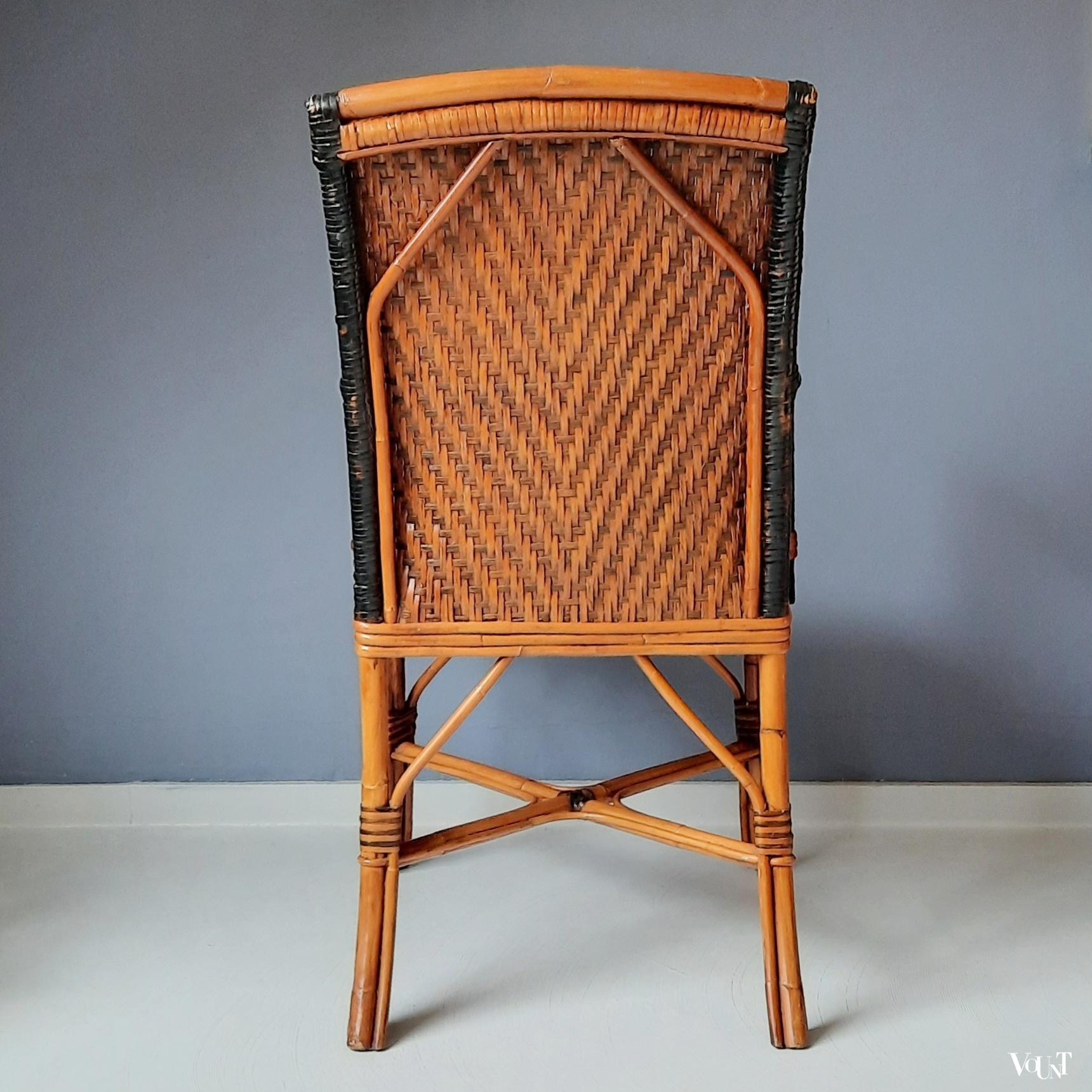 Vintage rotan stoel met zwarte accenten, jaren '60