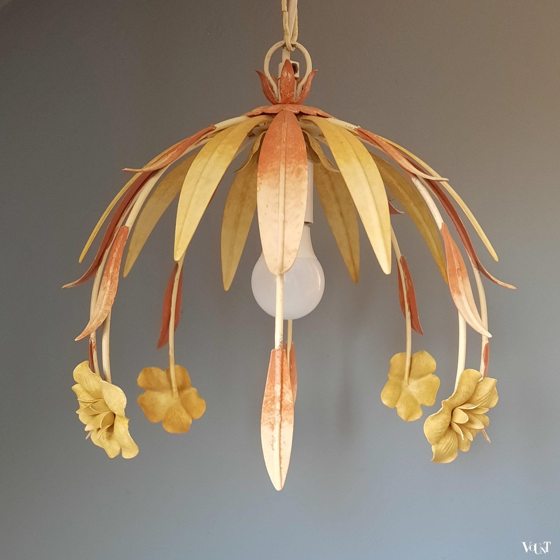 Italiaanse hanglamp bloemen, Novarca, jaren '70