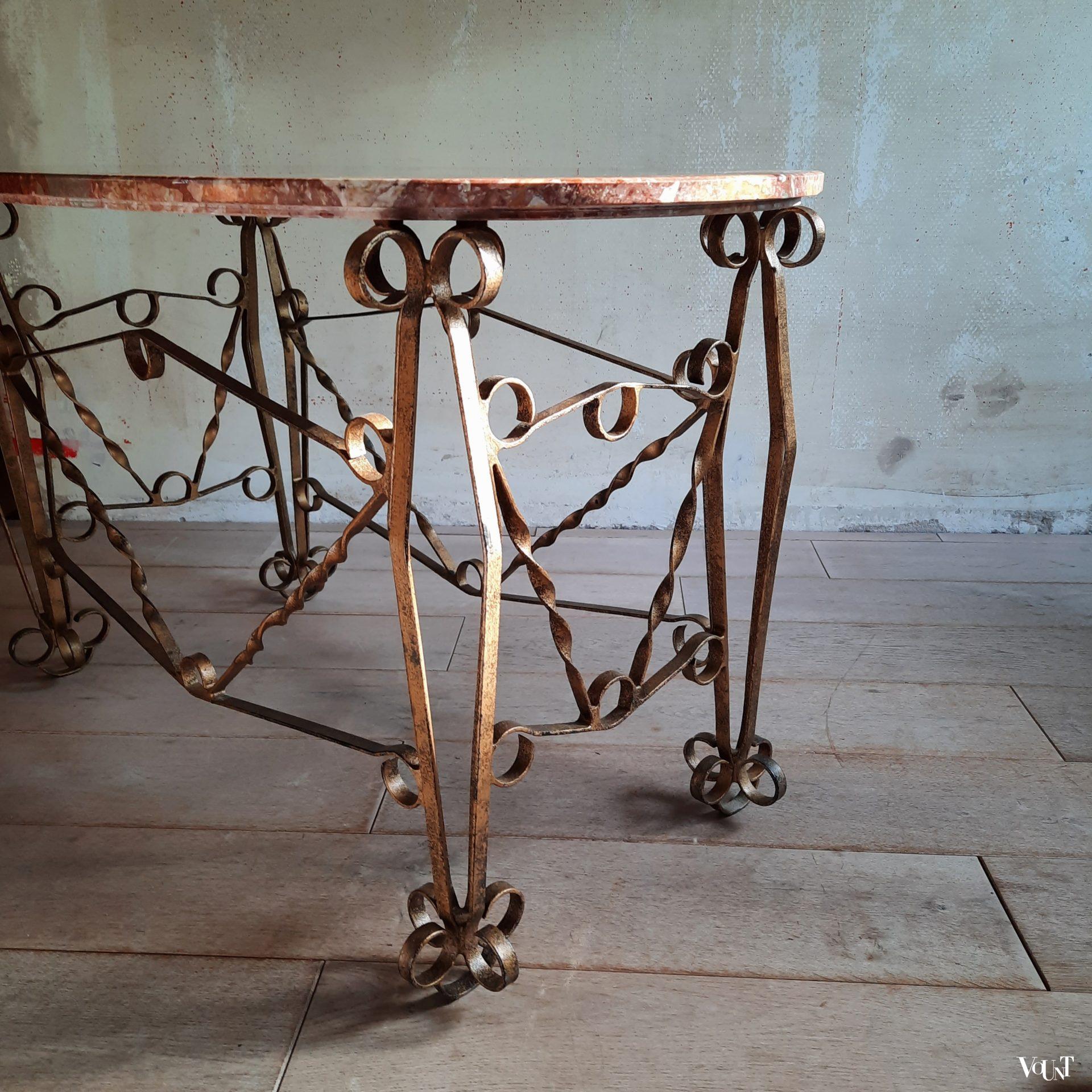 Franse tafel met marmeren blad, jaren '70