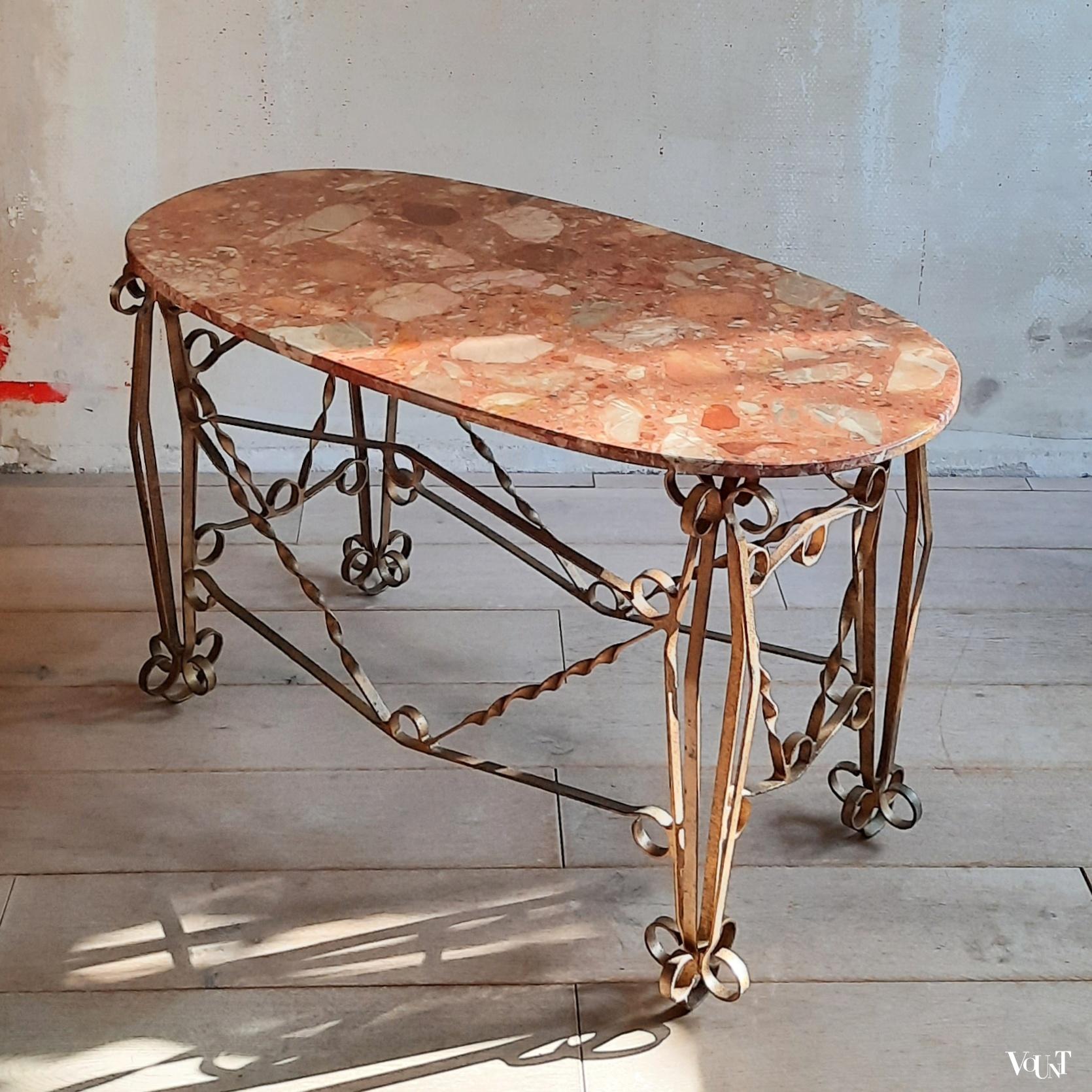 Franse tafel met marmeren blad, jaren '70