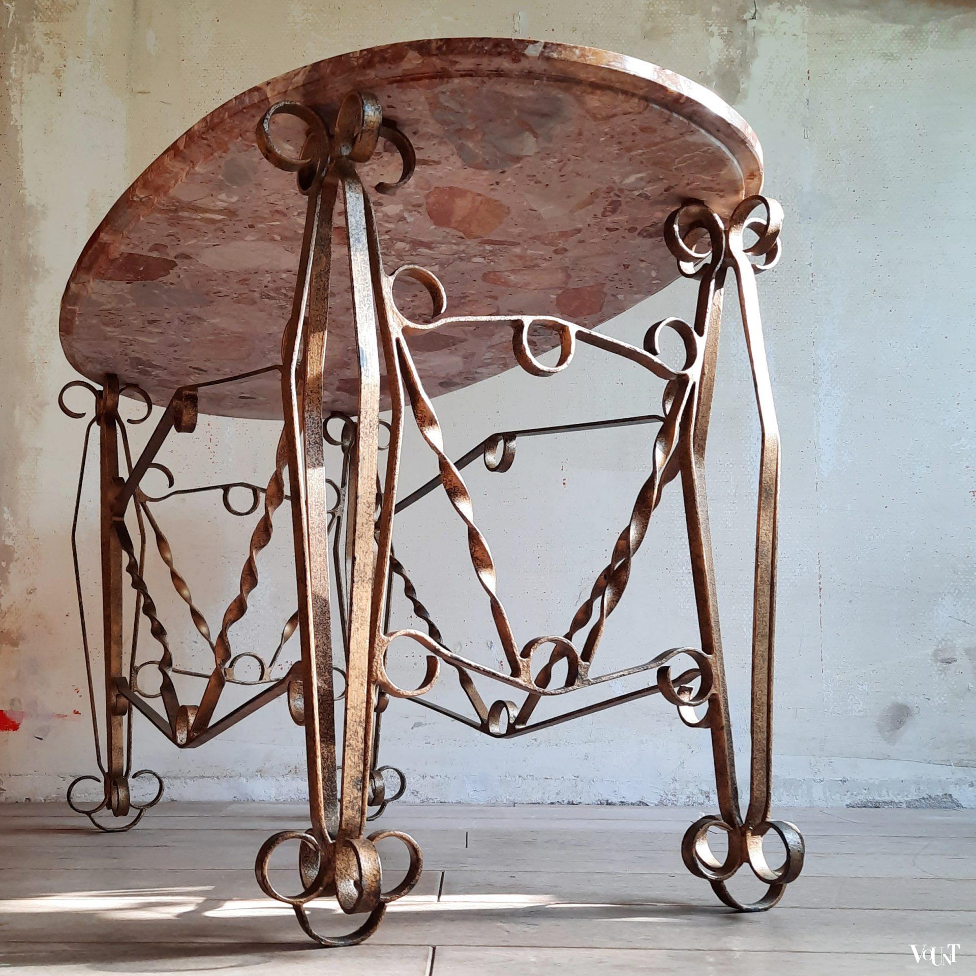 Franse tafel met marmeren blad, jaren '70