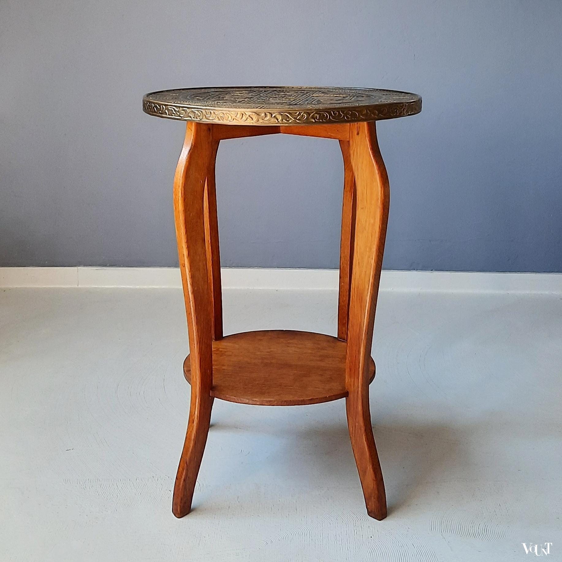 Art deco bijzettafel met messing blad, NEMI Steenwijk, jaren '20/'30