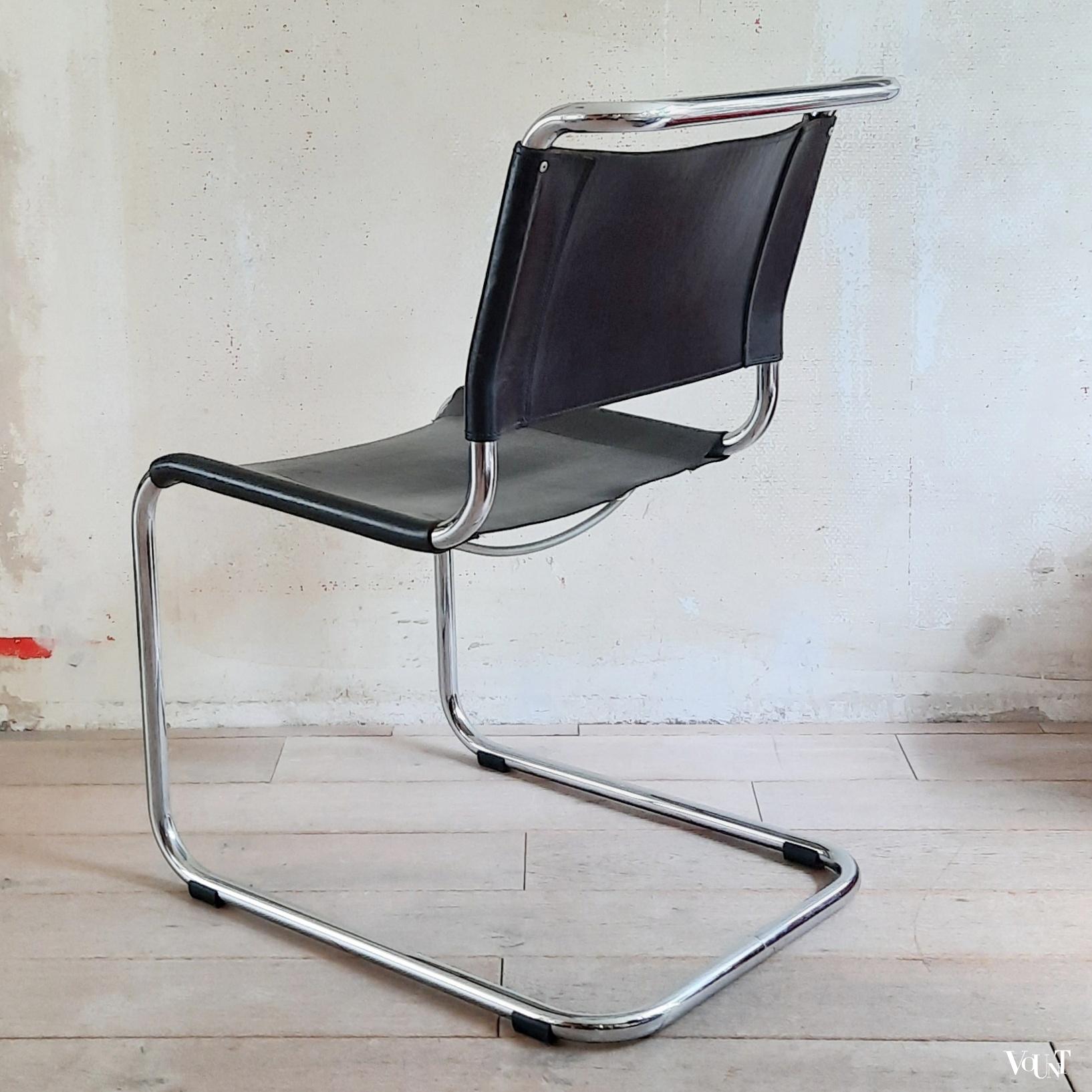 S33 buisframestoel met zwarte leren bekleding, Mart Stam voor Thonet, jaren '80