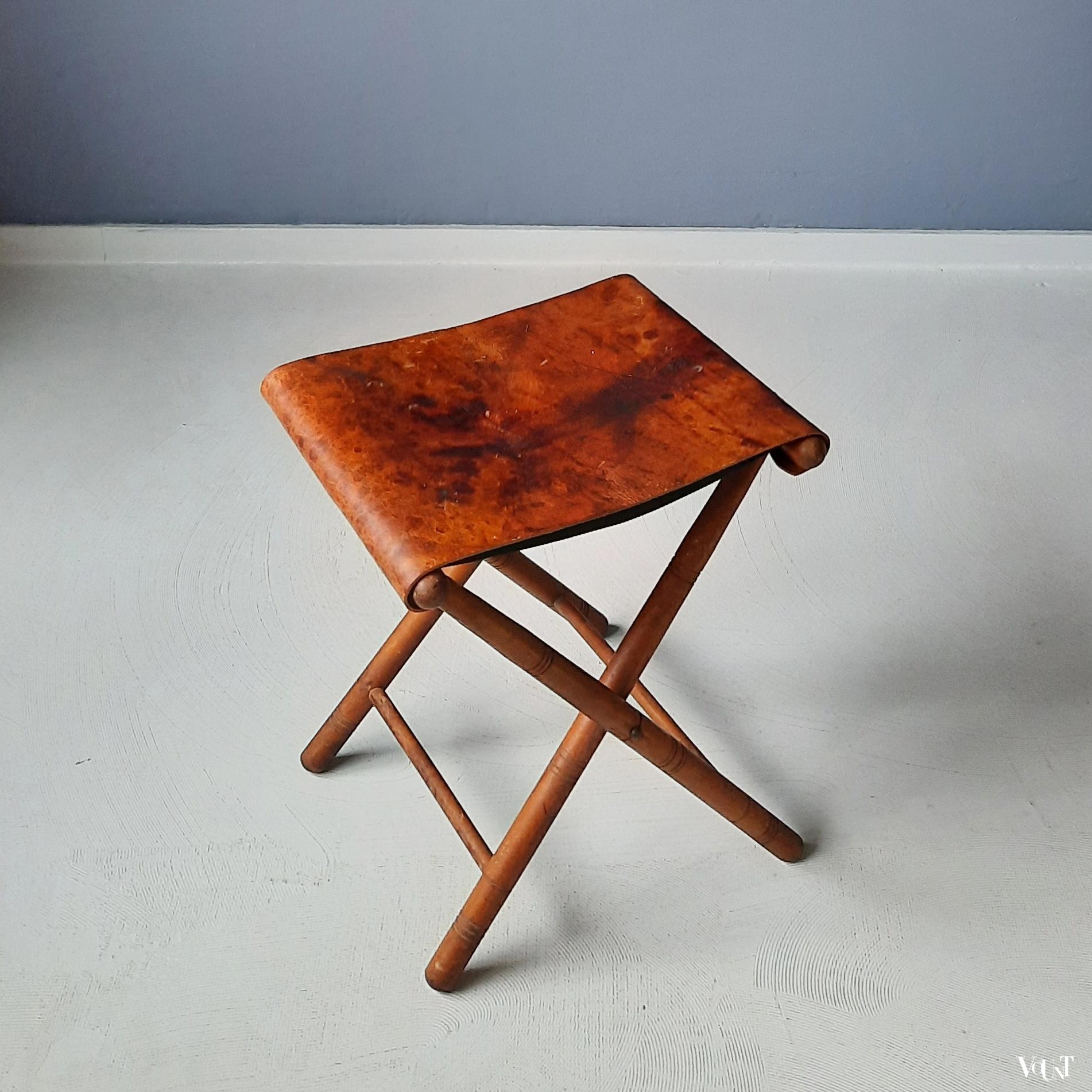 Antiek houten vouwkrukje, Torck, begin 20e eeuw