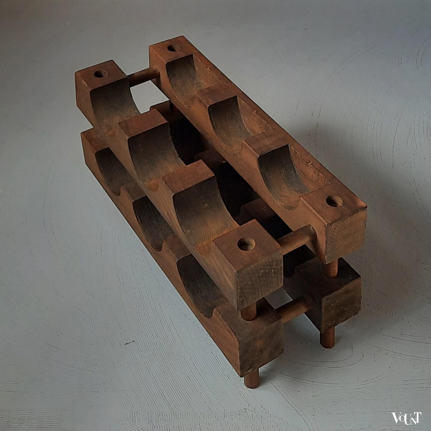 Brutalist houten wijnrek 6 flessen, jaren '60/'70