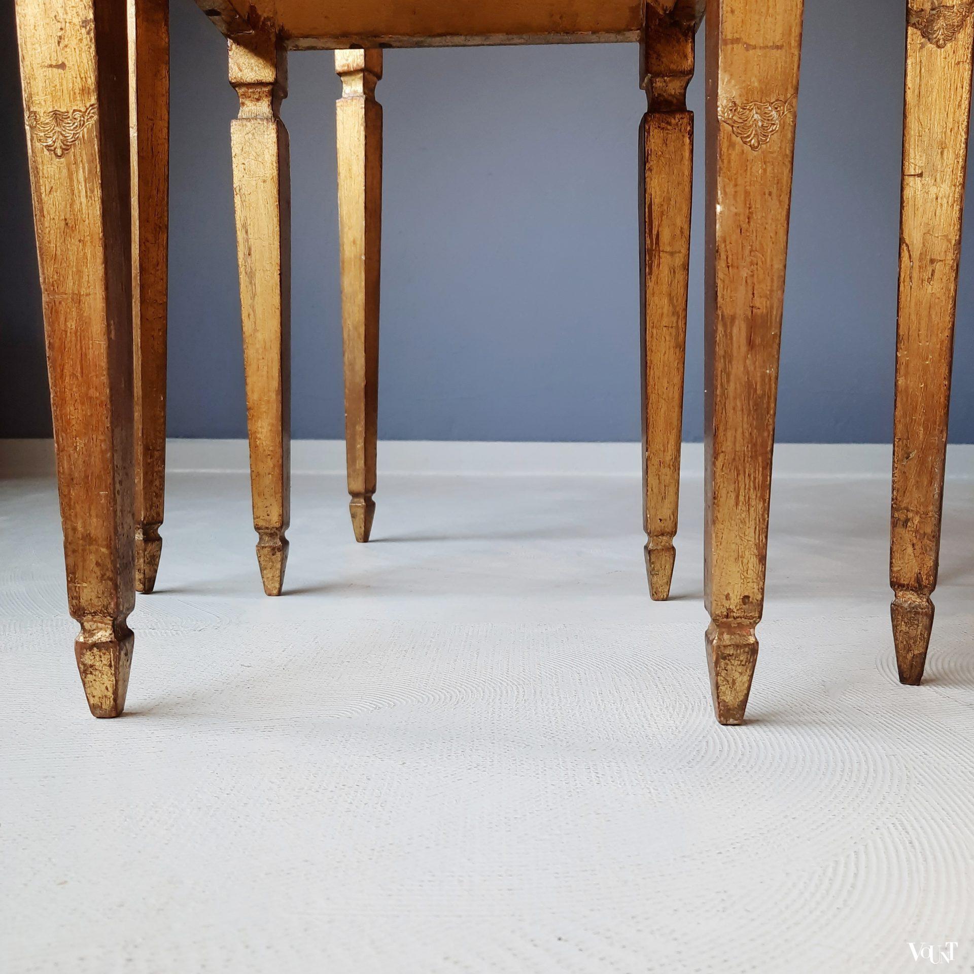 Italiaanse Florentijnse "gouden" bijzettafels, jaren '50/'60