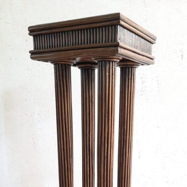 "Pencil reed" rotan pedestal, jaren '80