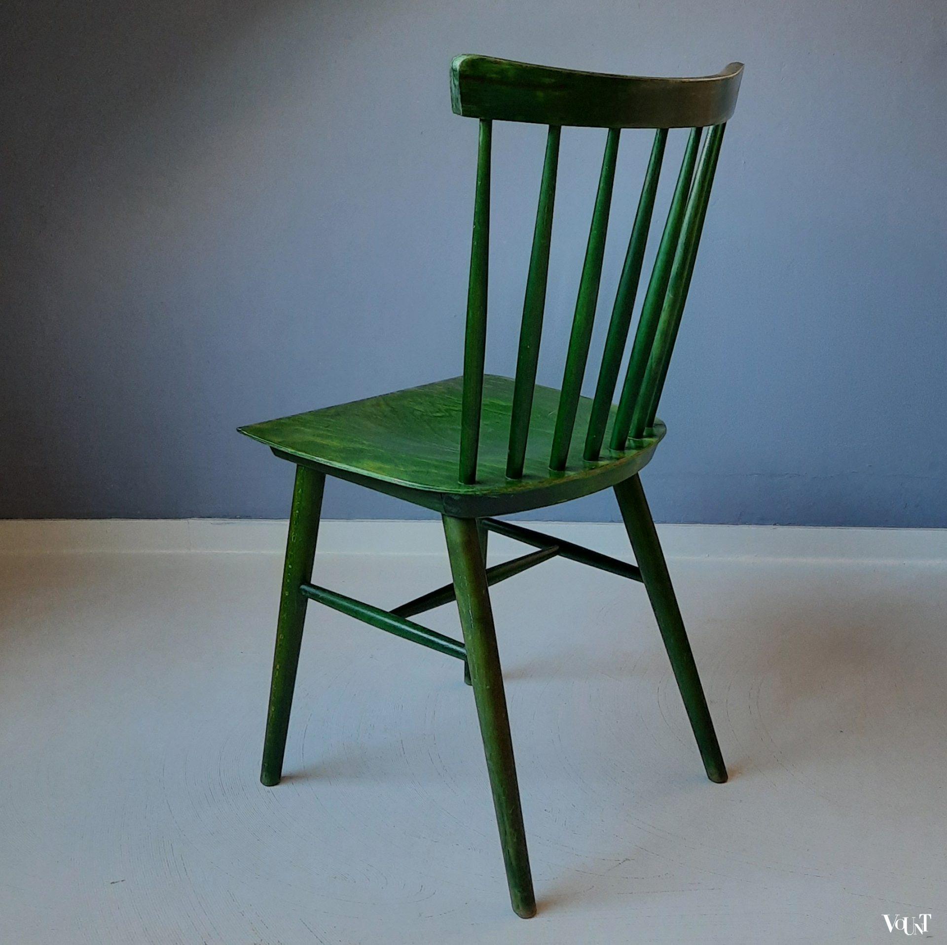 Set van 2 groene houten spijlenstoeltjes, TON, ca. jaren '60