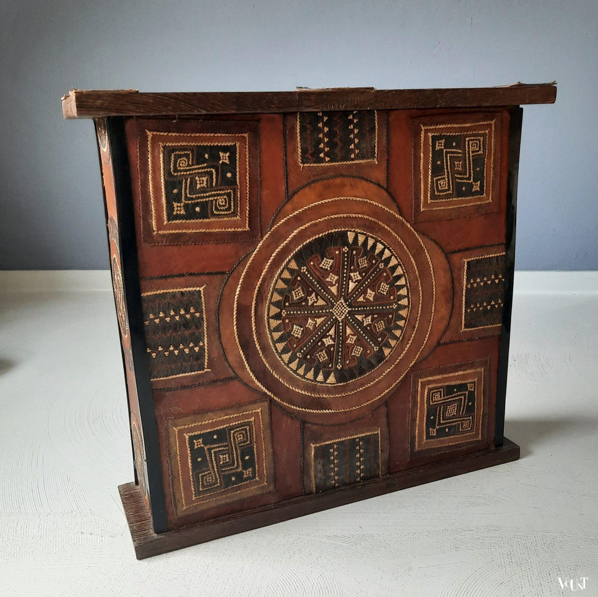 Noord-Afrikaanse paraplu-/stokkenbak, jaren '60