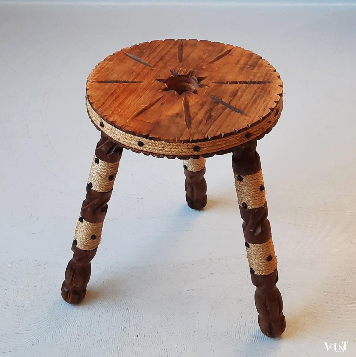 Houten kruk met touw, Spanje, jaren '70