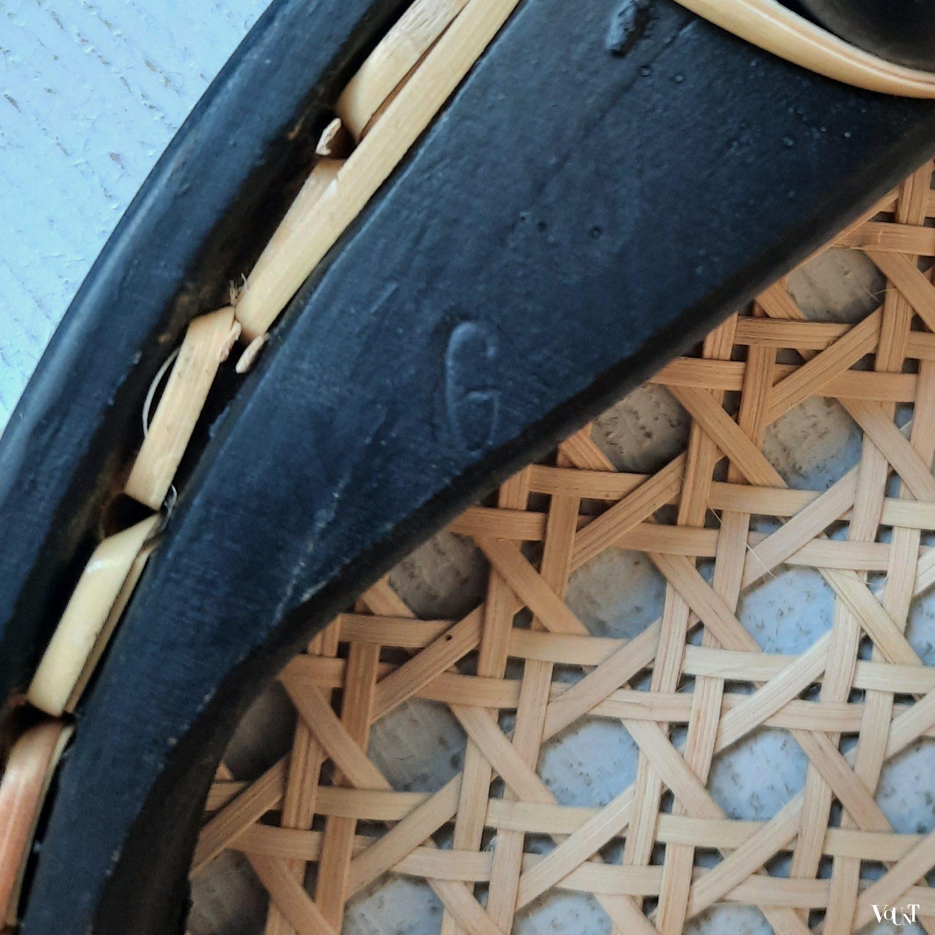 Zwarte bentwood kruk met rotan zitting, ZPM Radomsko, jaren '70/'80