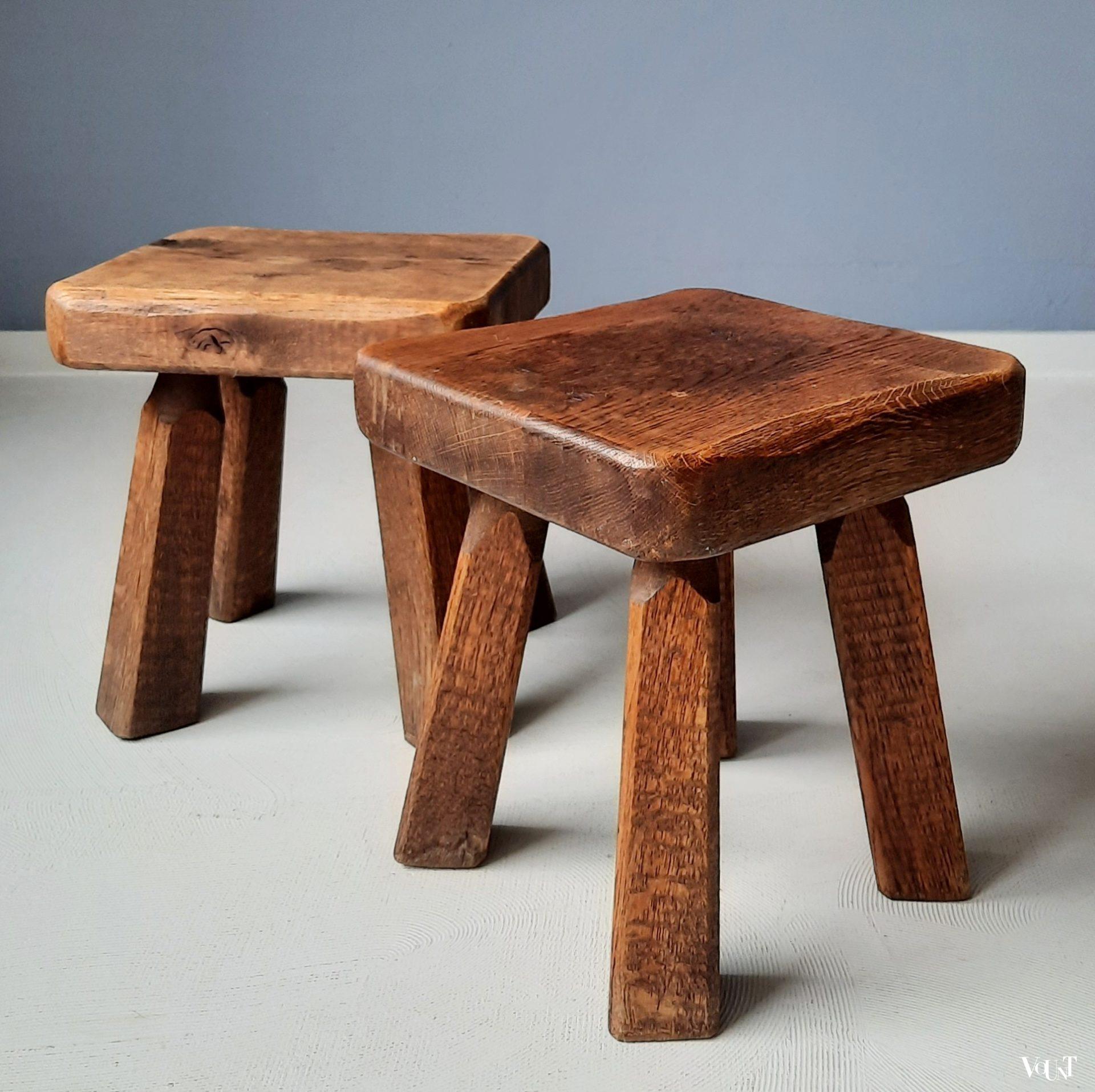 Set van 2 brutalist bijzettafeltjes, jaren '60/'70