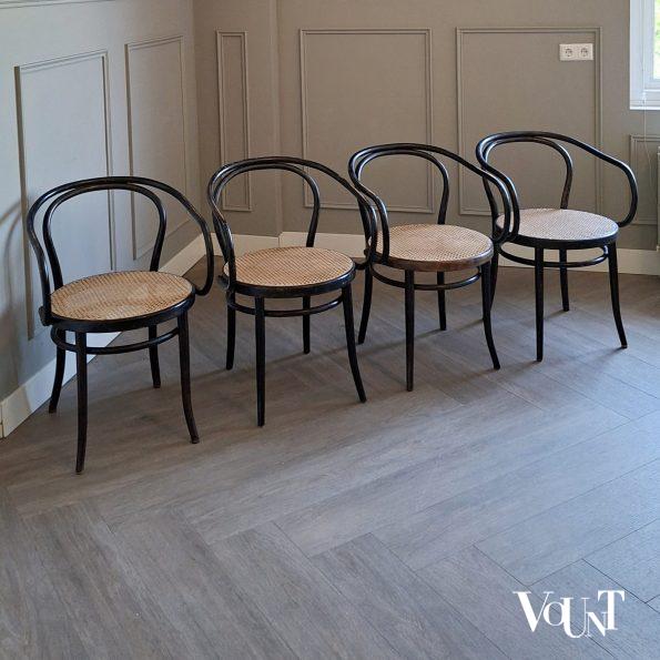 Set van 4 zwarte 209 stoelen, Ligna, jaren '70