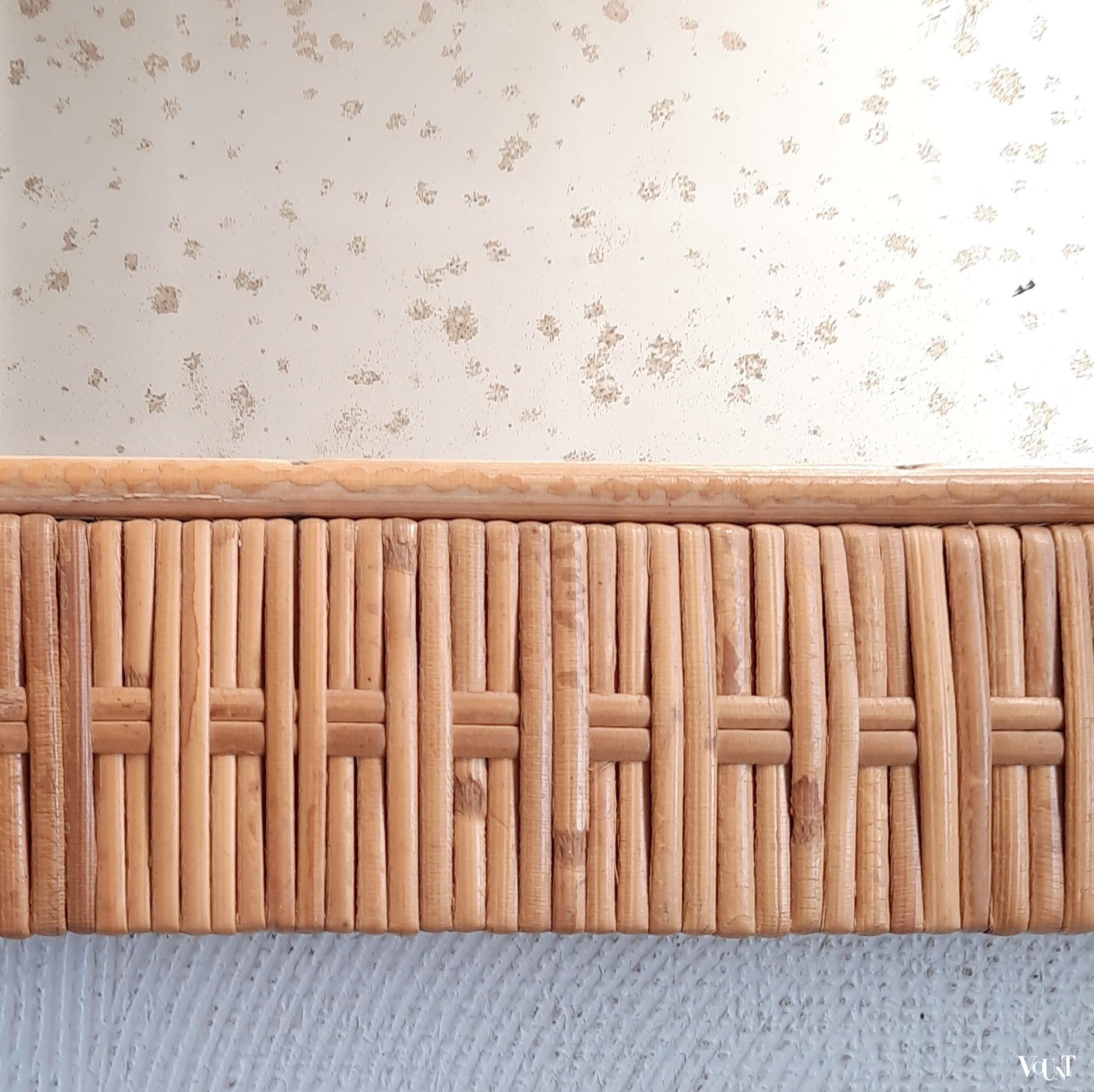Vintage wandspiegel met geweven rotan rand, jaren '70