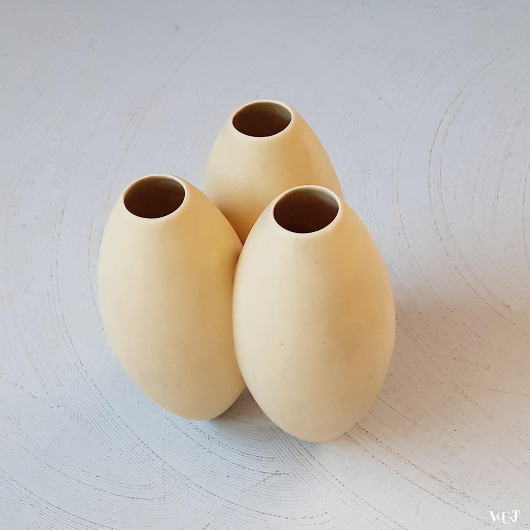 Design vaas porselein / triovaas, Cor Unum, jaren '90