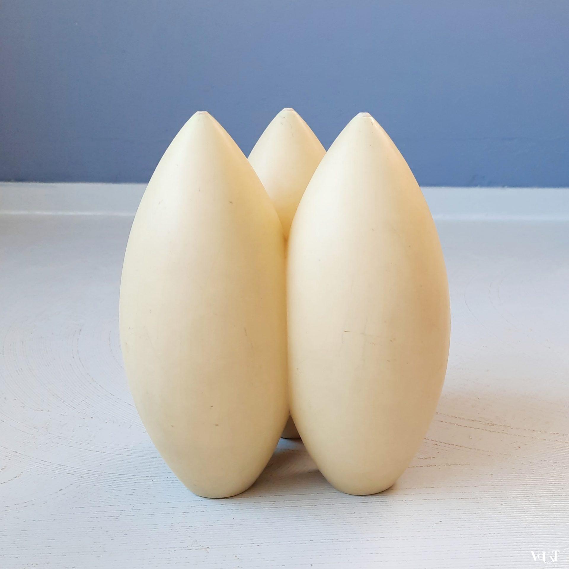 Design vaas porselein / triovaas, Cor Unum, jaren '90