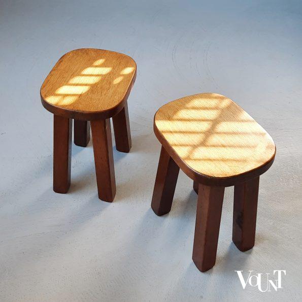 Set van 2 brutalist bijzettafeltjes, jaren '60/'70