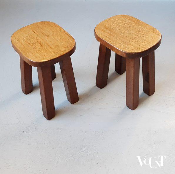 Set van 2 brutalist bijzettafeltjes, jaren '60/'70