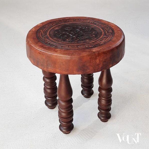 Krukje / bijzettafeltje hout en leer, Angel Pazmino voor Muebles de Estilo, jaren '60