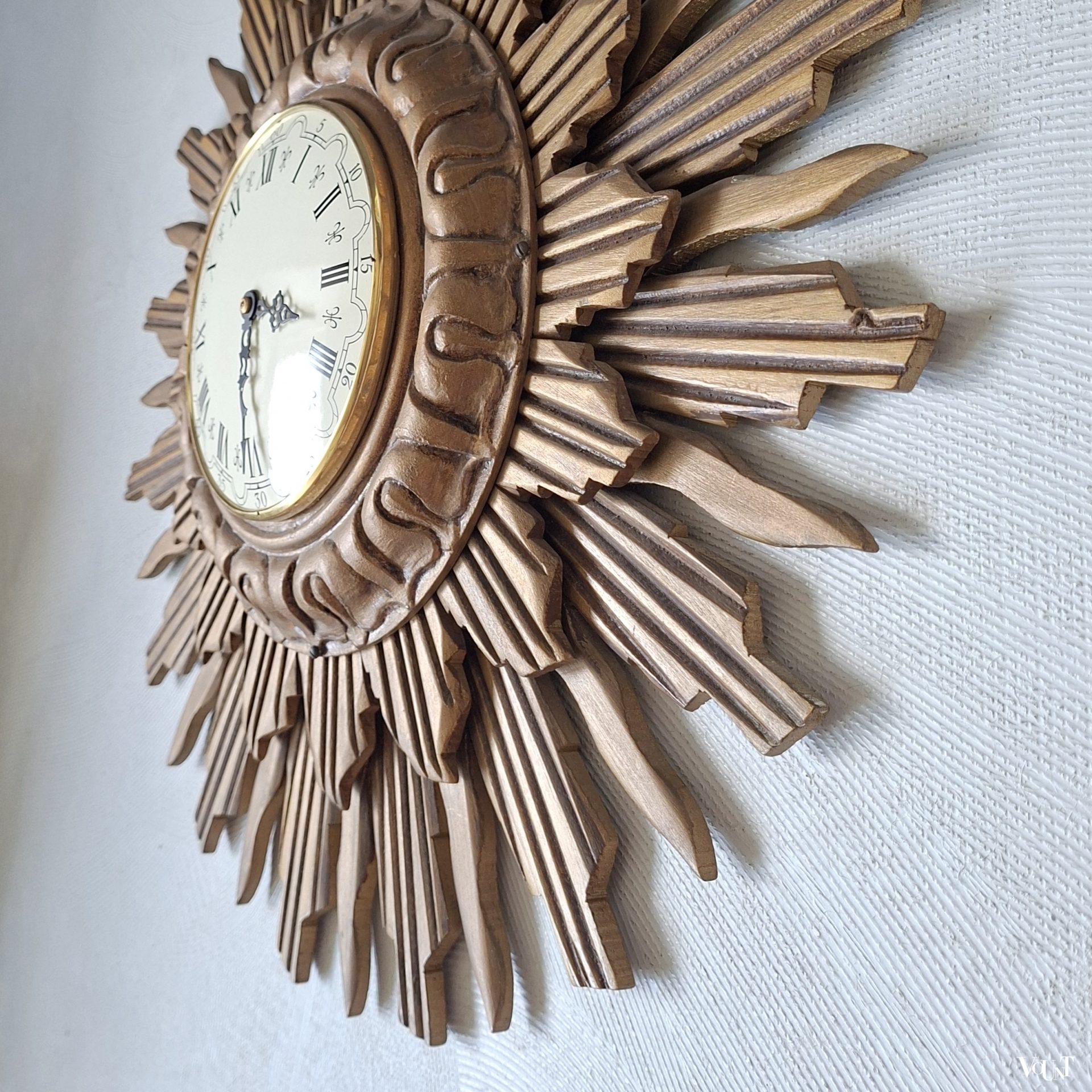 Houten zonneklok, Stijlklokkenfabriek C.J.H. Sens en Zn. Den Haag, jaren '60