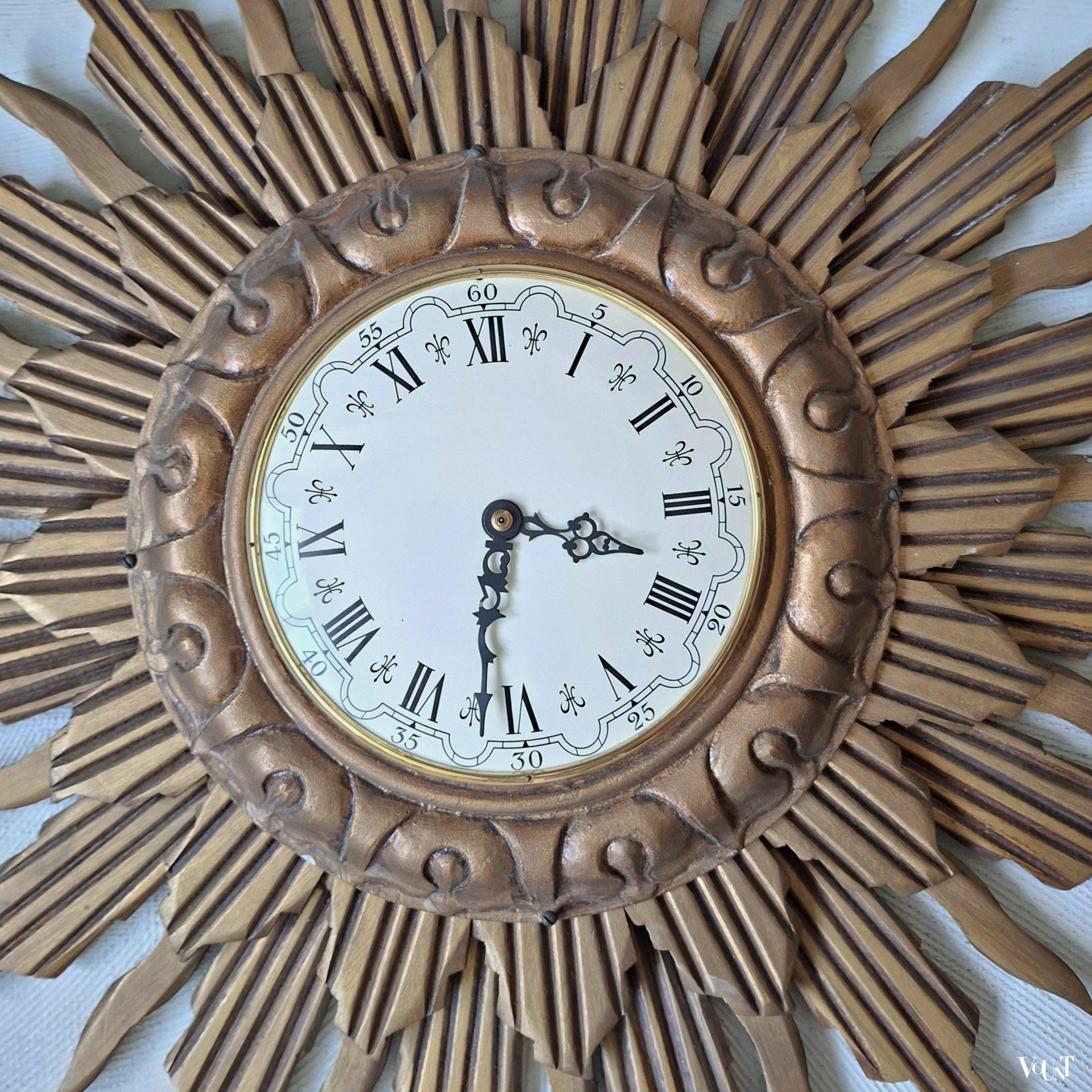 Houten zonneklok, Stijlklokkenfabriek C.J.H. Sens en Zn. Den Haag, jaren '60