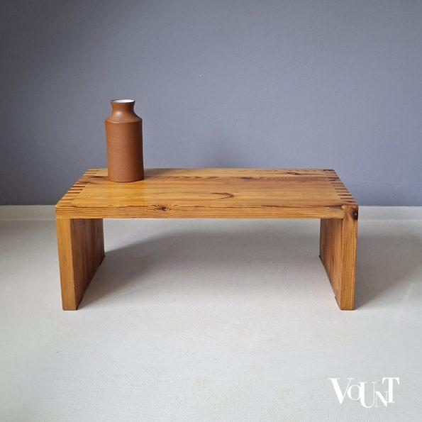 Grenenhouten salontafel/bijzettafel, Ate van Apeldoorn, jaren '70