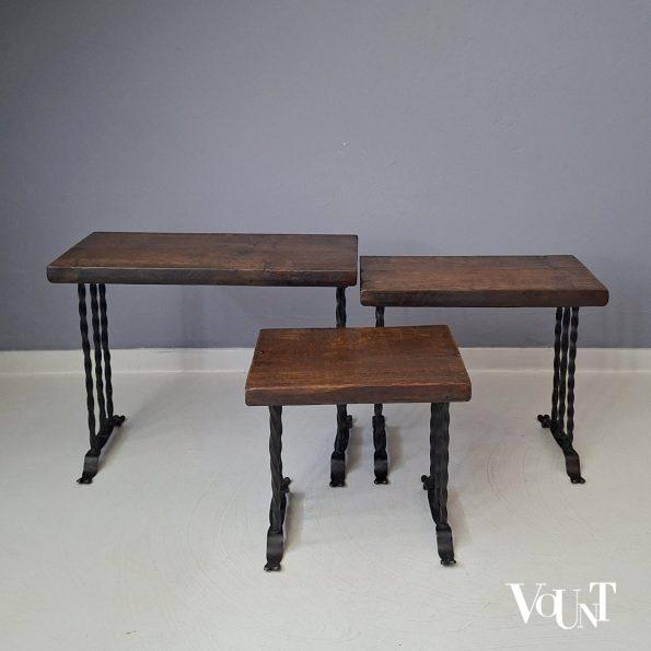 Set van 3 brutalist bijzettafels, jaren '50/'60