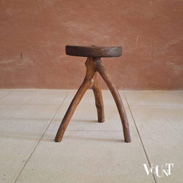 Vintage mid-century Franse driepoot kruk