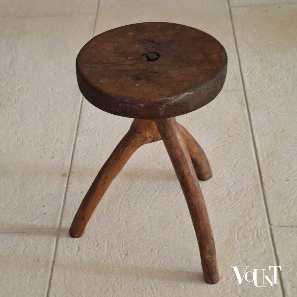 Vintage mid-century Franse driepoot kruk