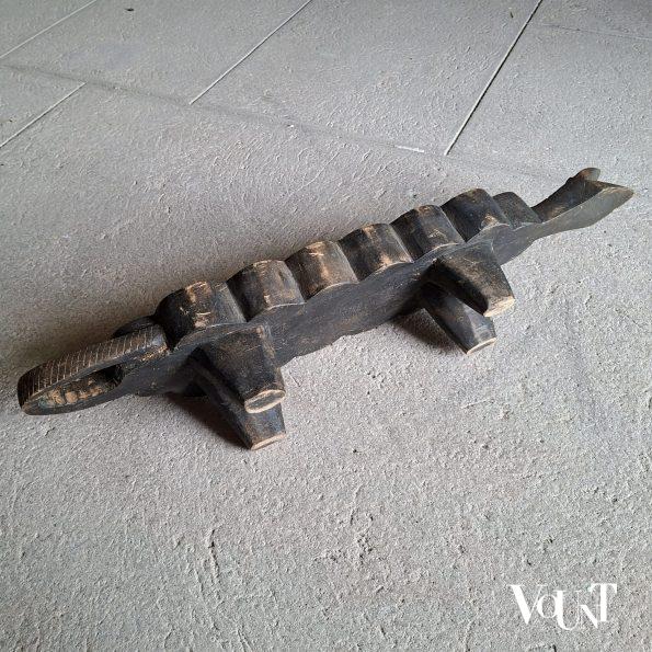 Senufo Mancala bord krokodil, ca. jaren '50/'60