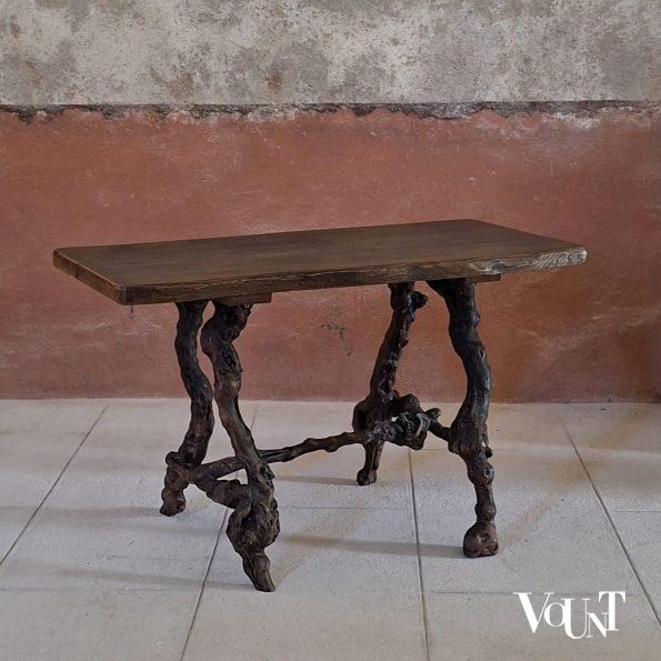 Brutalist tafel met wijnrankpoten, jaren '60/'70