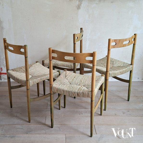 Set van 4 groene houten eettafelstoelen met biezen bekleding, jaren '60/'70