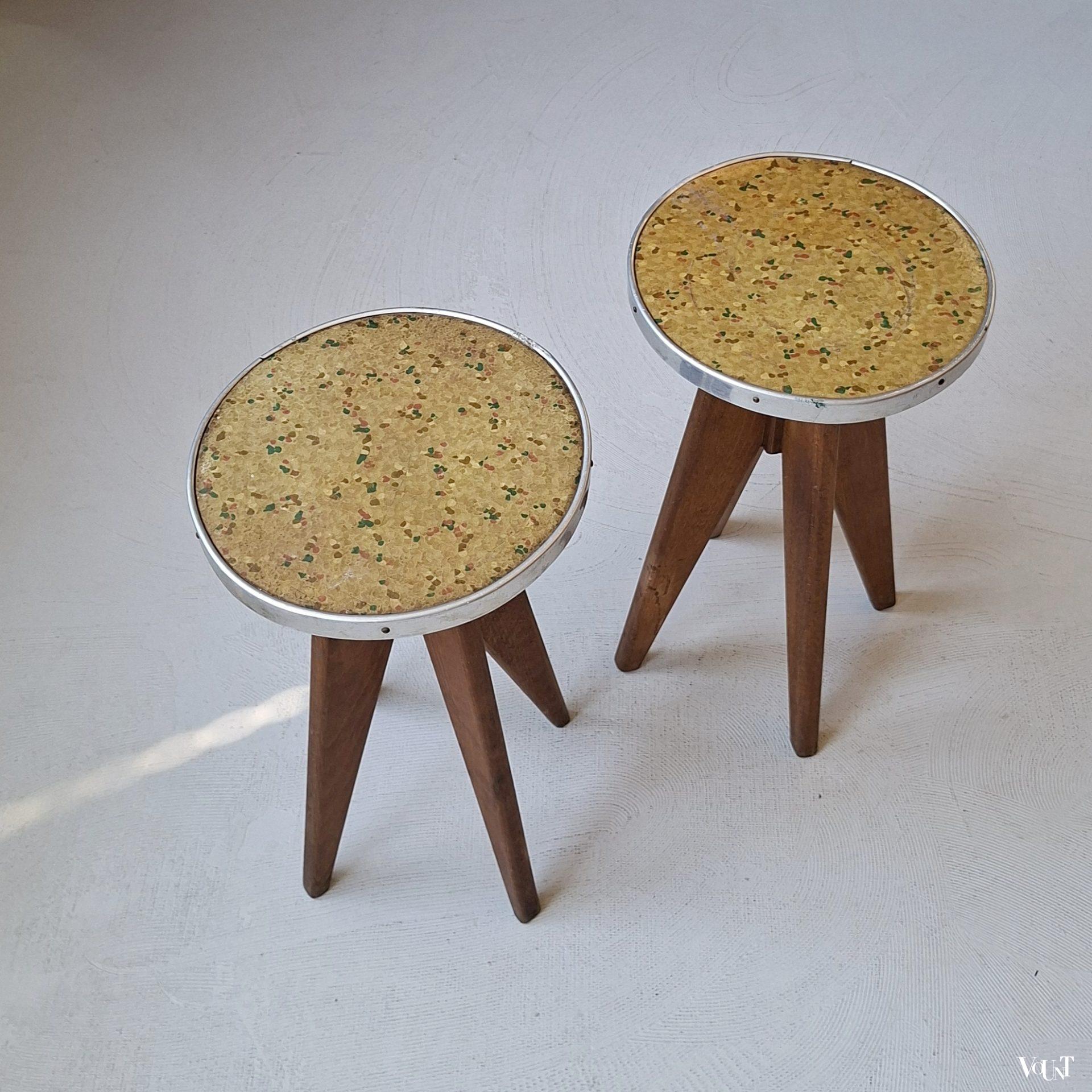 Set van 2 krukjes, Frankrijk, jaren '50