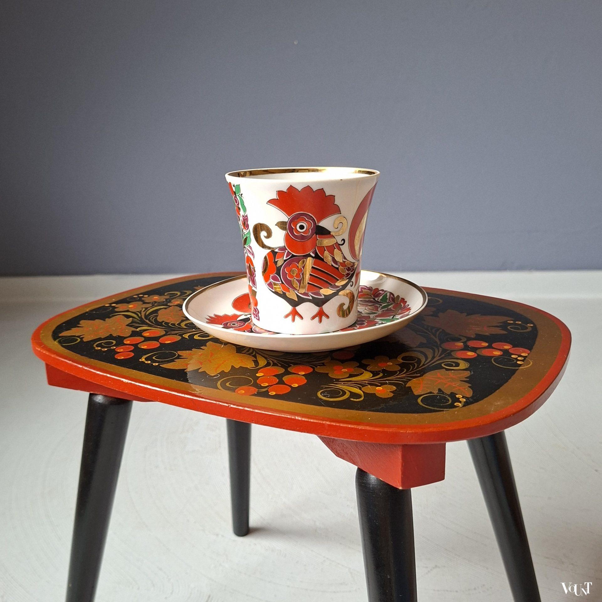 Handbeschilderd Kokhloma bijzettafeltje / krukje, USSR, jaren '70