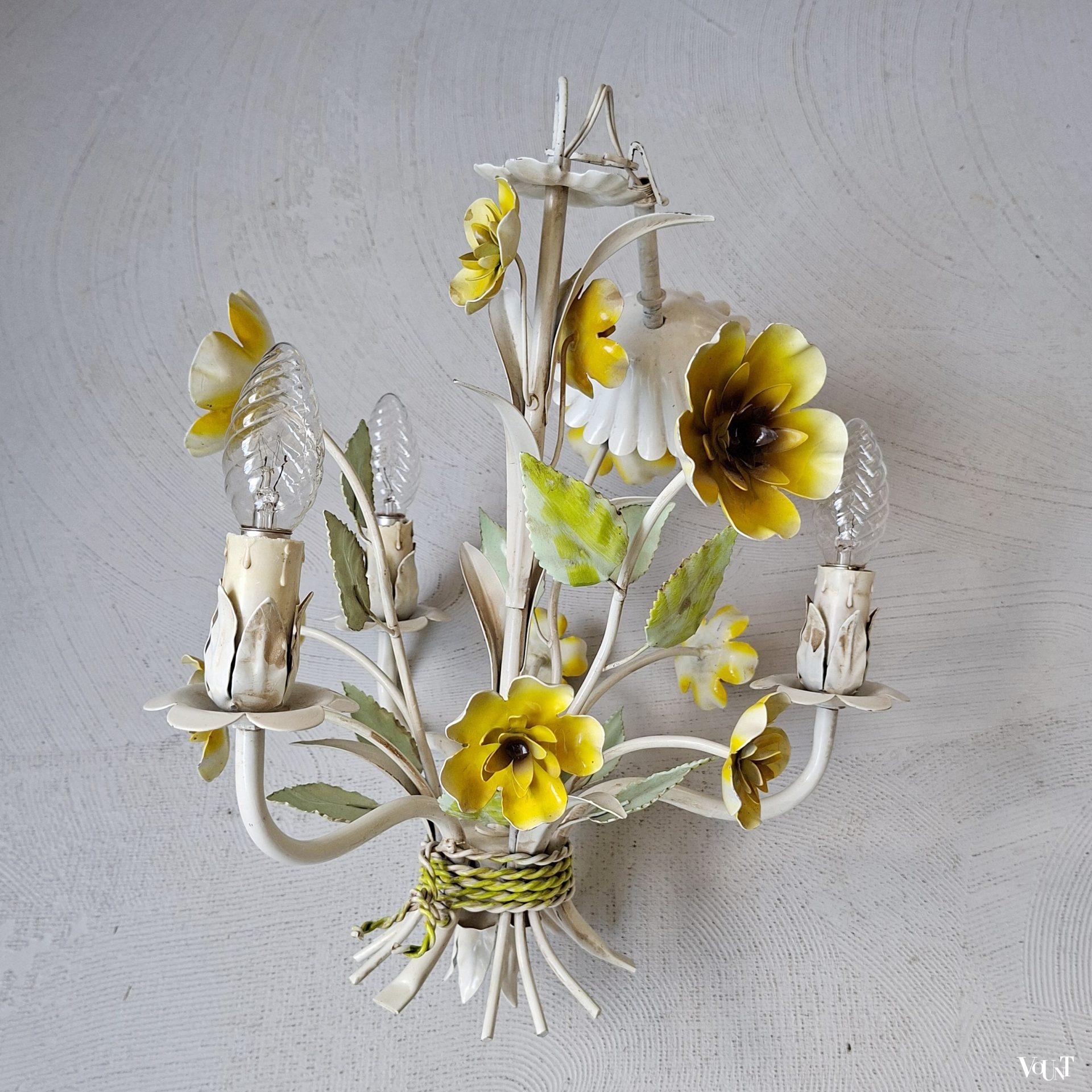 Franse metalen hanglamp bloemen, jaren '70