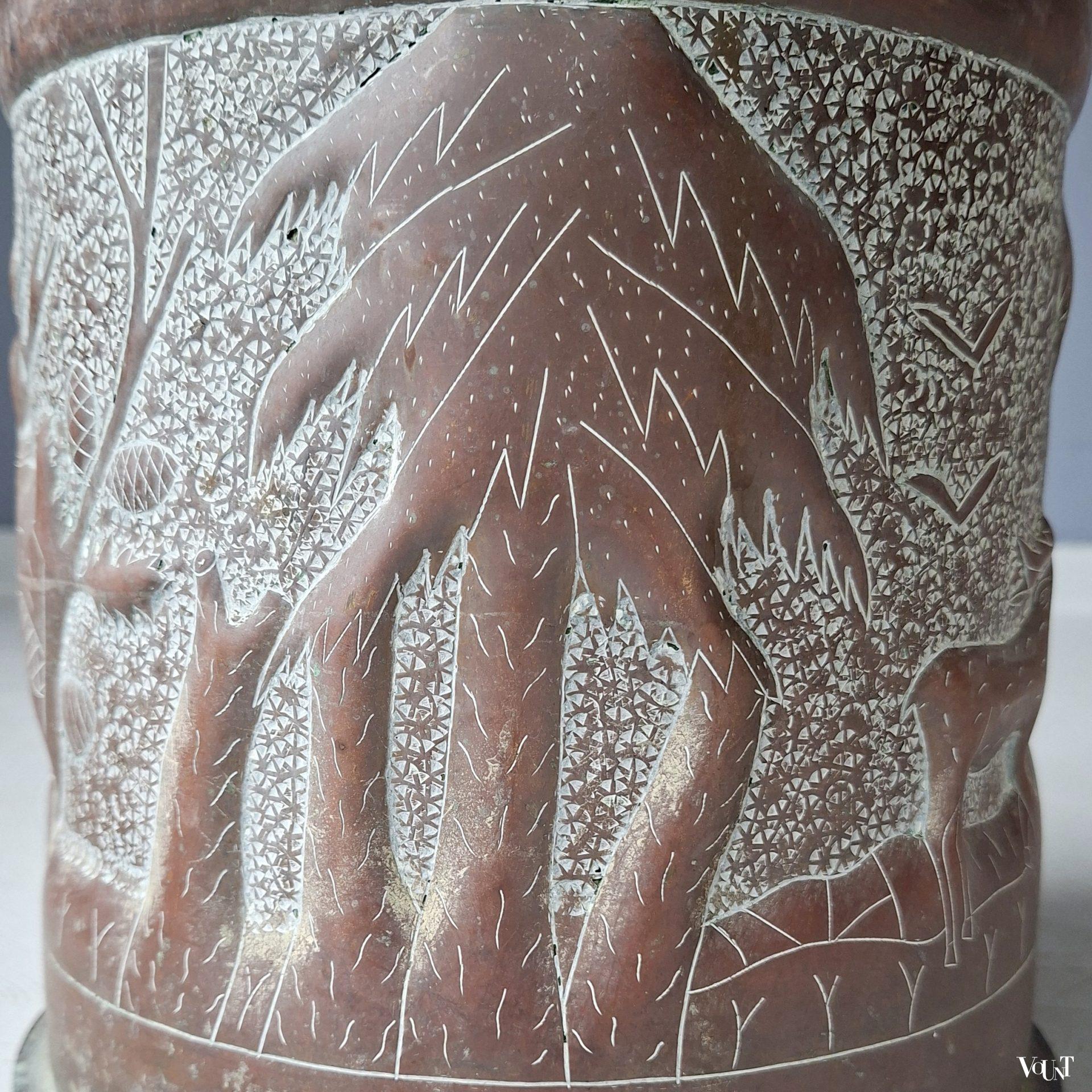 Trench art messing plantenpot, jaren '20/'30