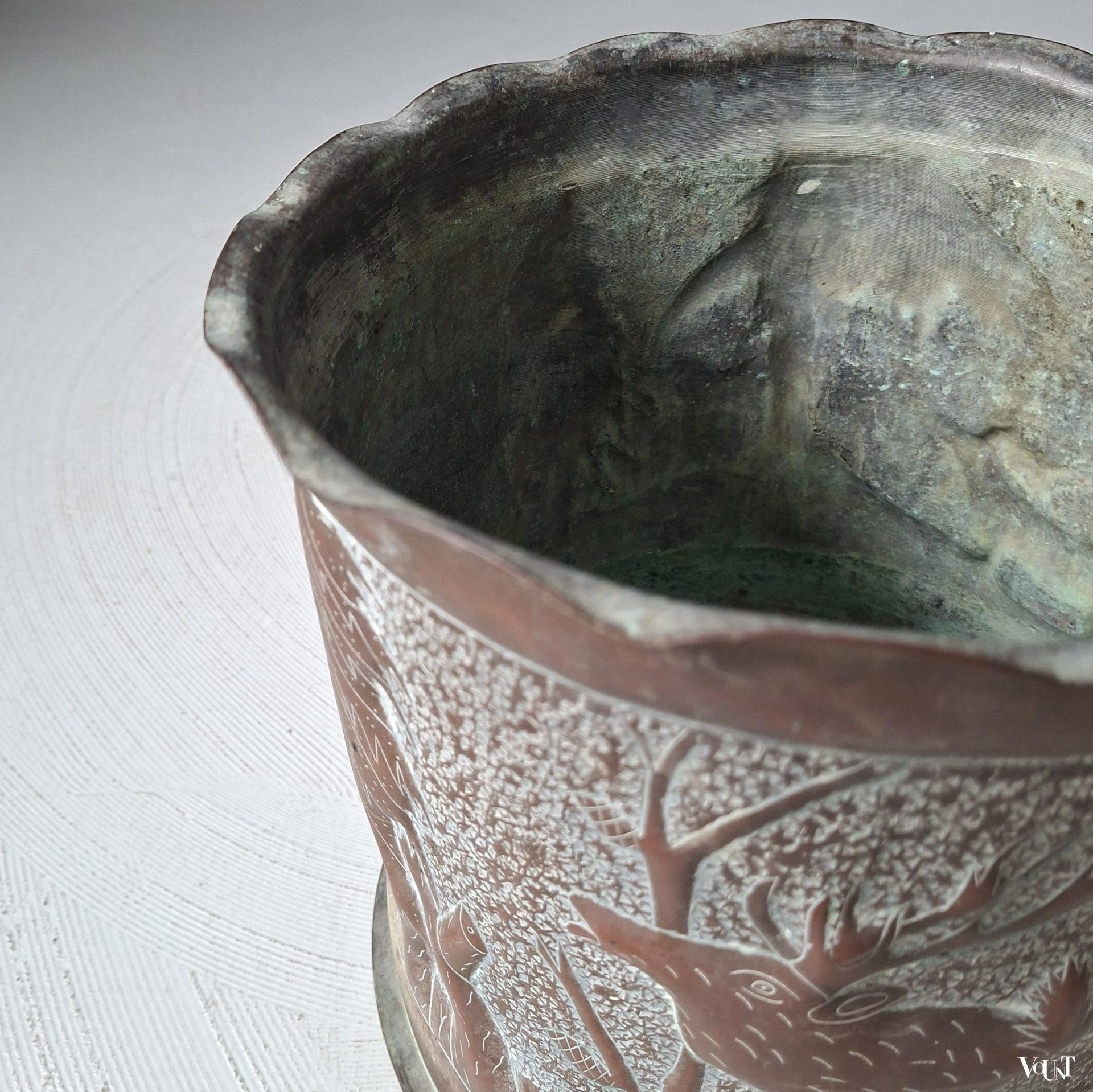 Trench art messing plantenpot, jaren '20/'30