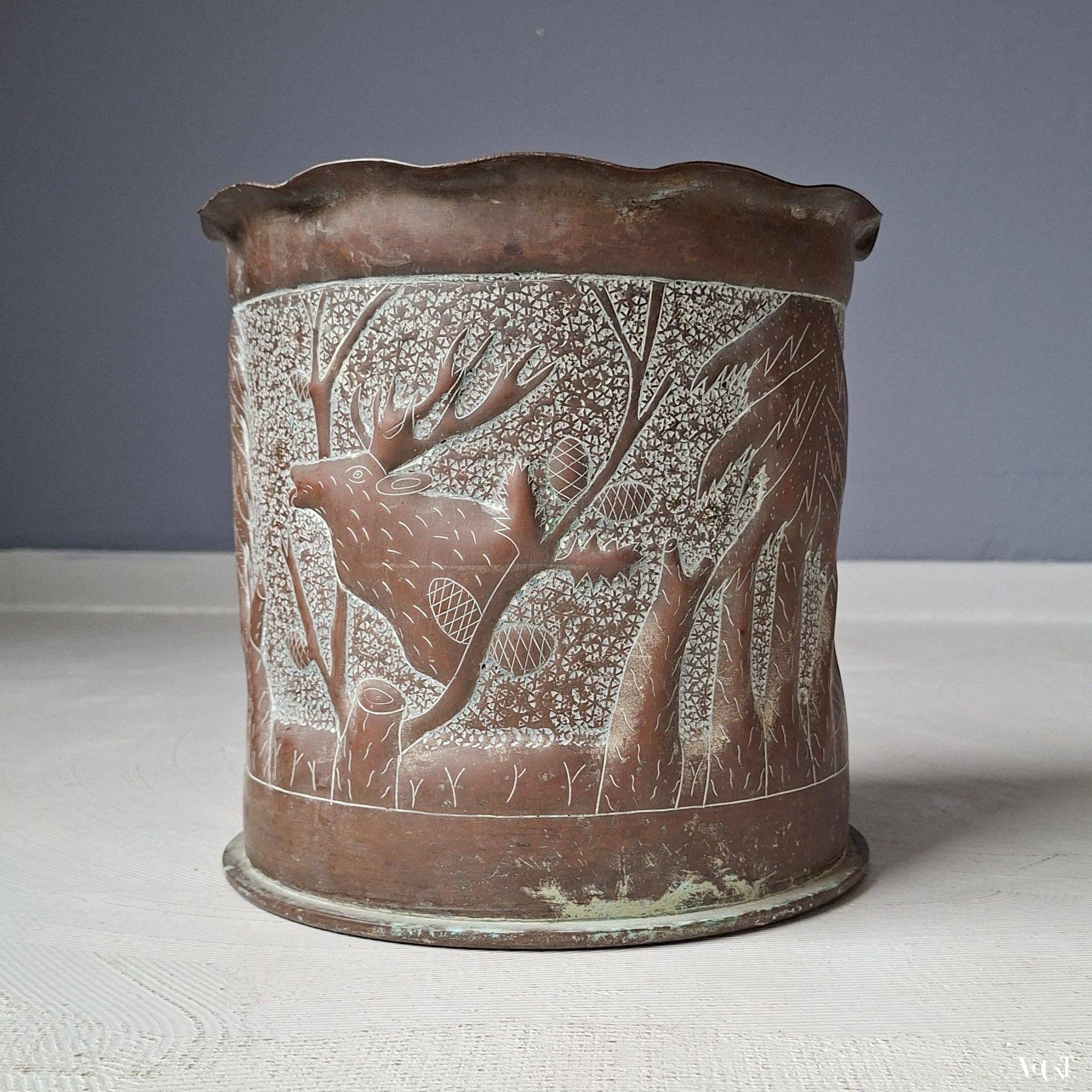 Trench art messing plantenpot, jaren '20/'30