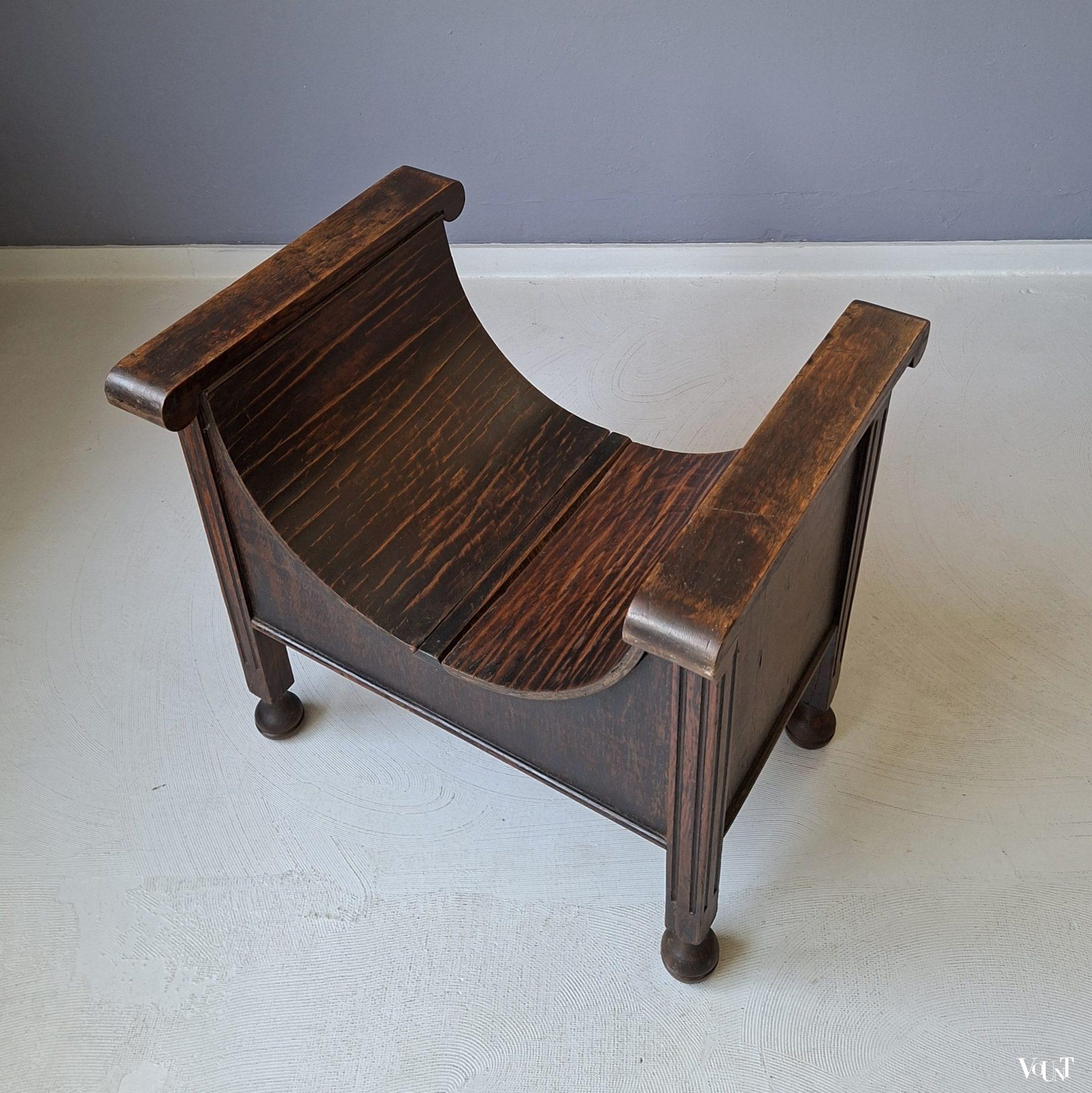 Antiek halbankje met bergruimte, rond 1900