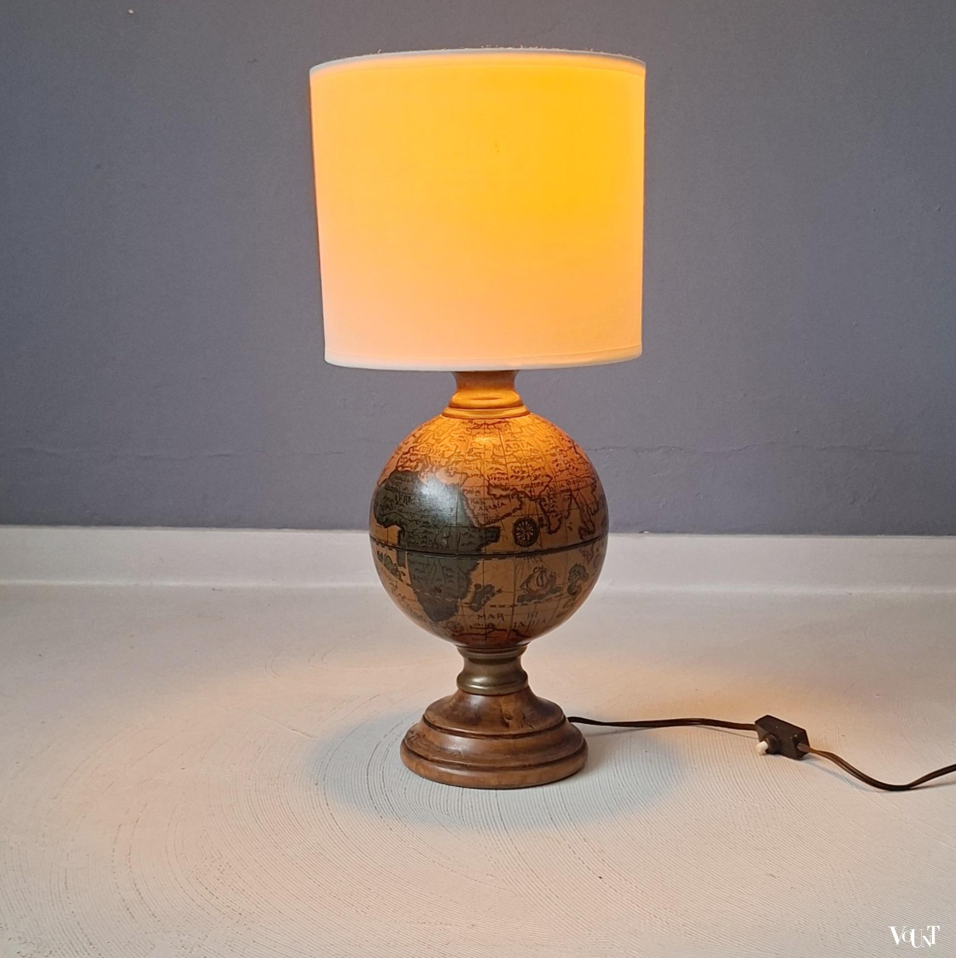 Houten globe tafellamp, jaren '60