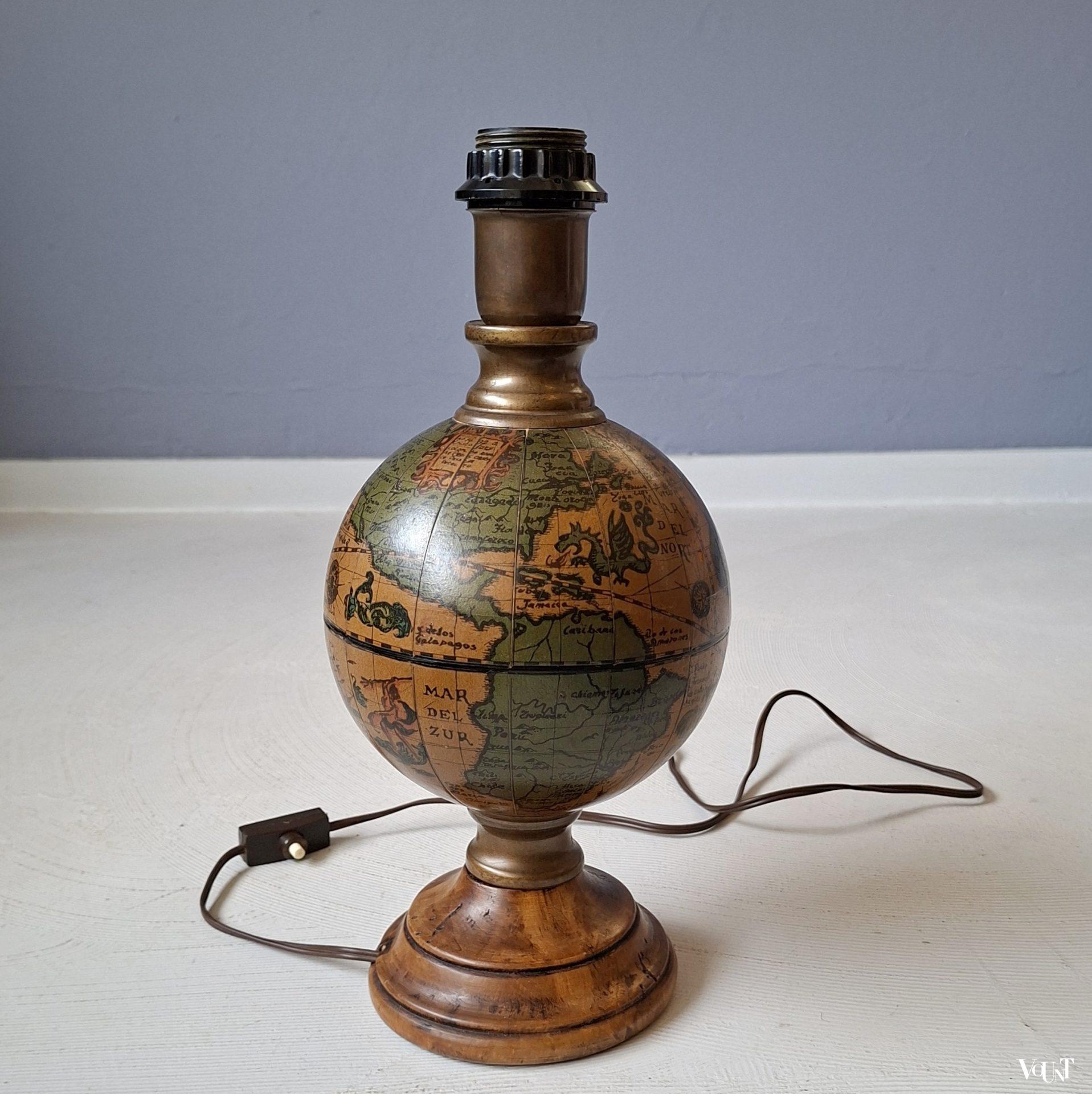 Houten globe tafellamp, jaren '60