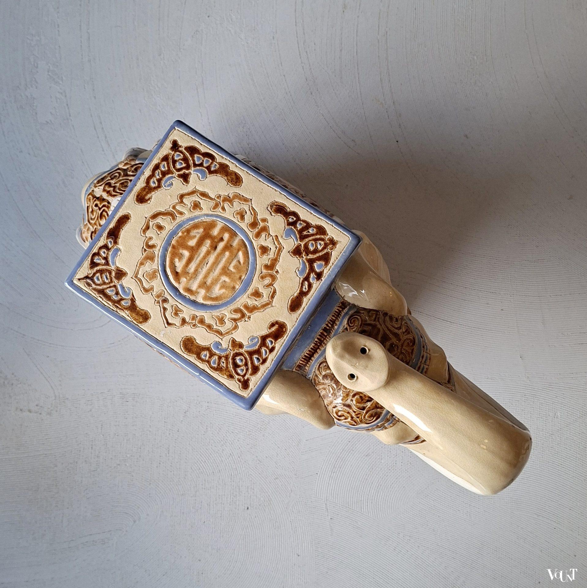 Olifant kruk/plantentafel keramiek, jaren '80/'90