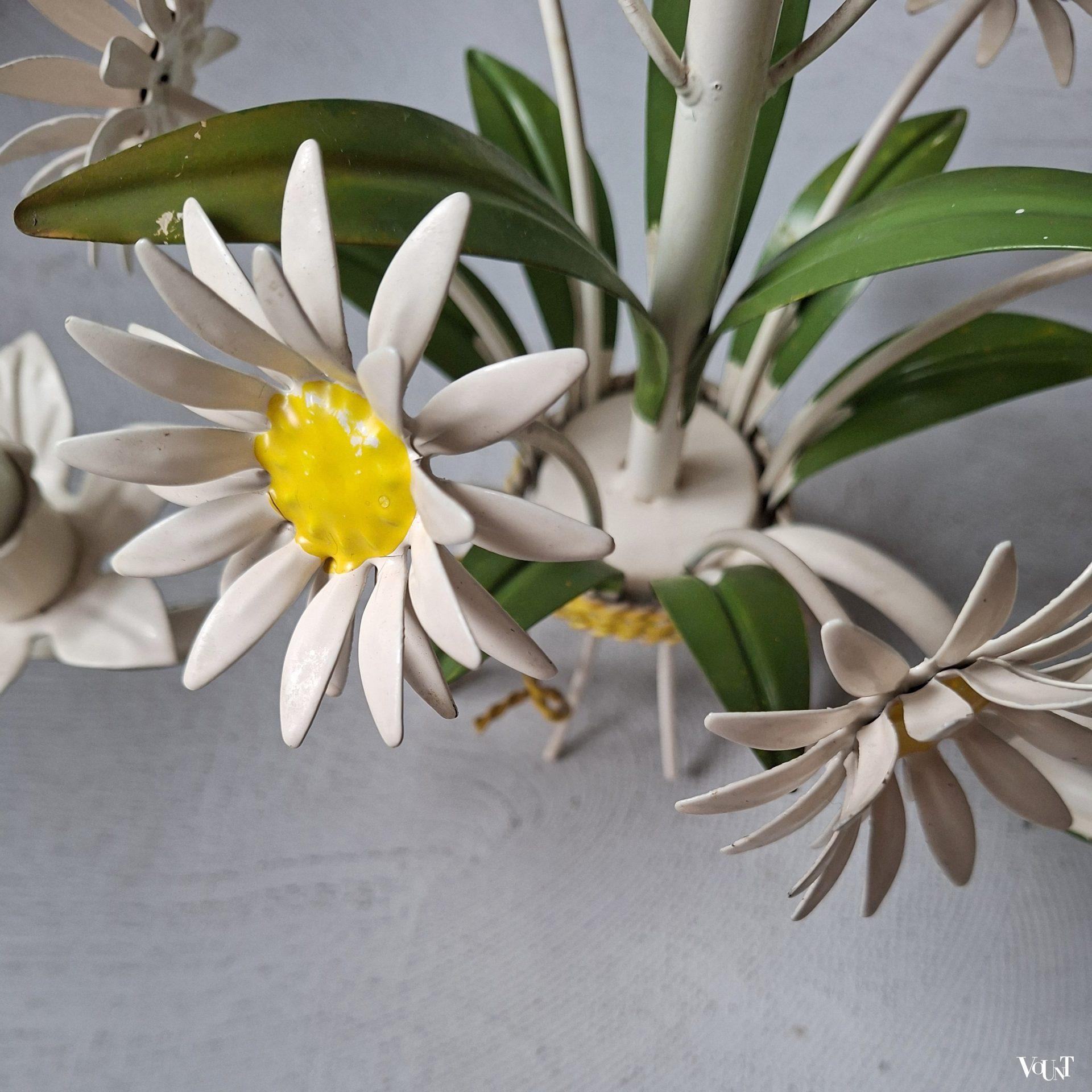 Franse metalen hanglamp bloemen, jaren '70