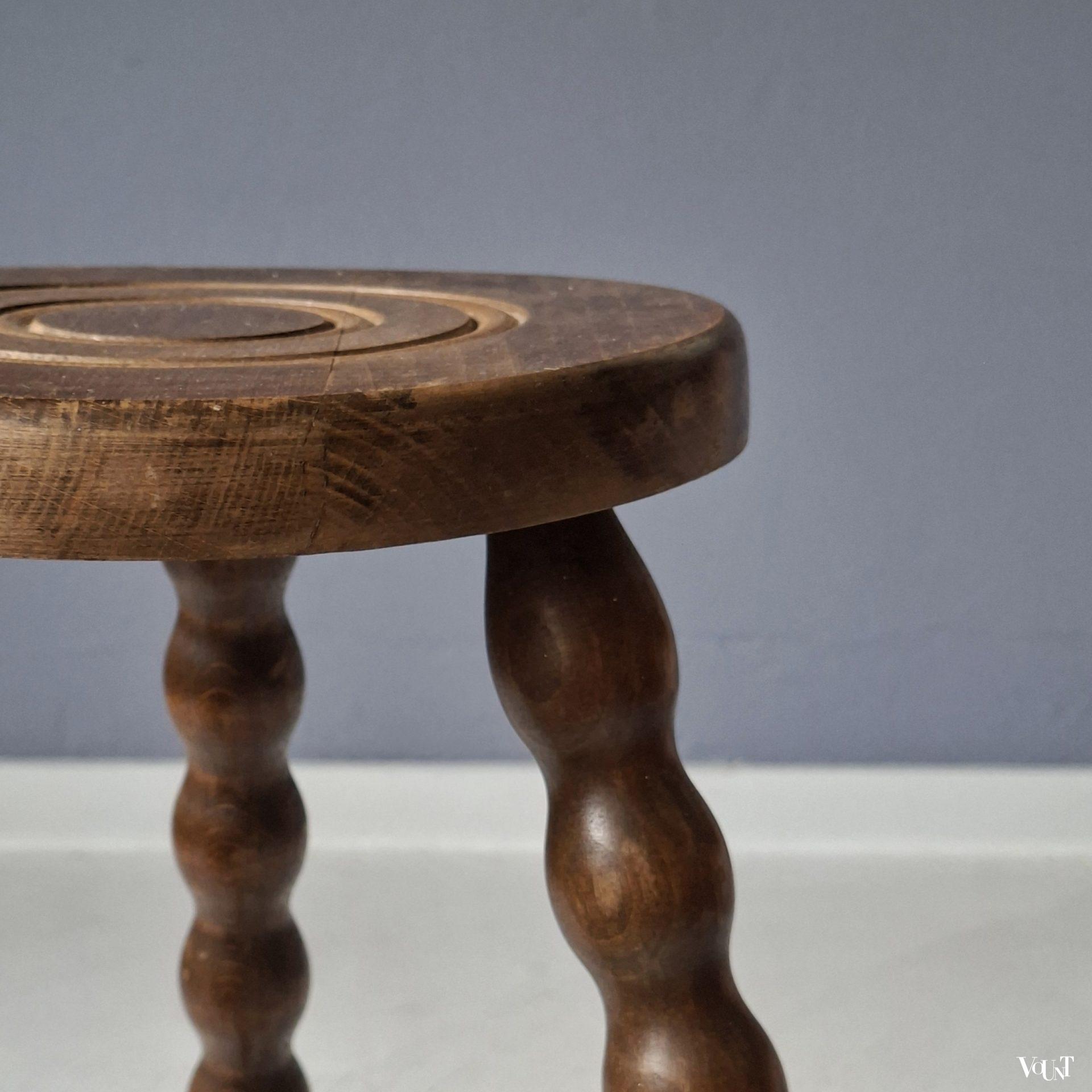 Set van 2 Franse driepoot bobbin krukken, jaren '60/'70