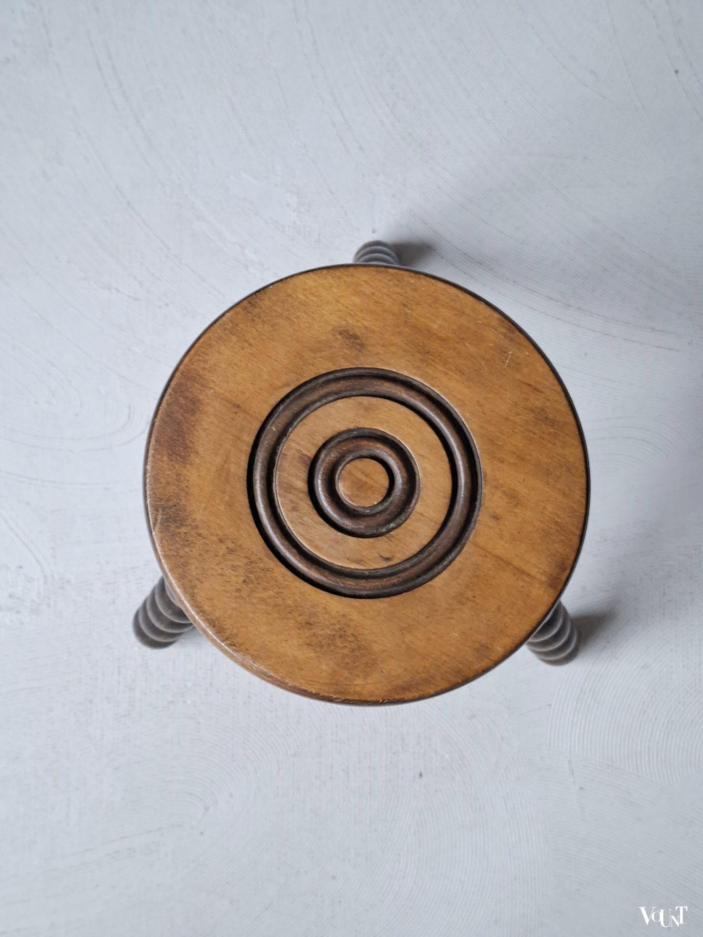 Set van 2 Franse driepoot bobbin krukken, jaren '60/'70