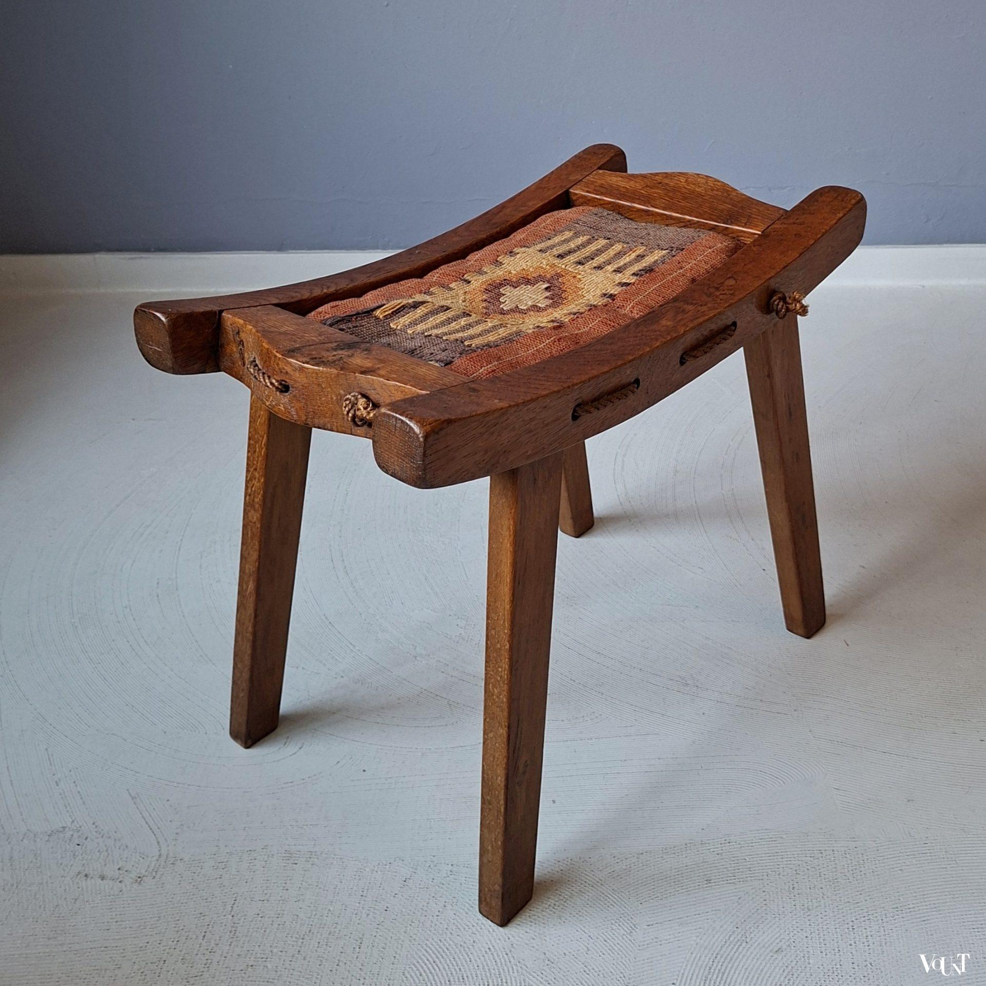 Galjoenbankje / kruk, ca. jaren '50