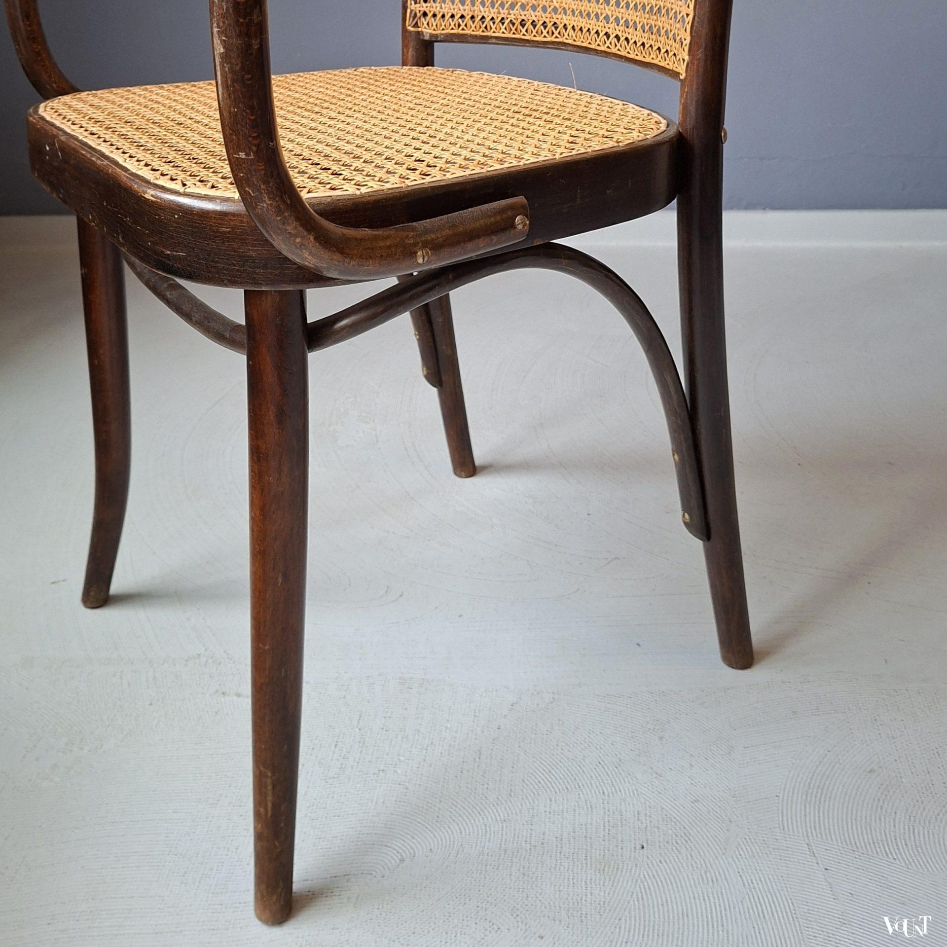 Bruine Praag of 811 stoel, jaren '50/'60