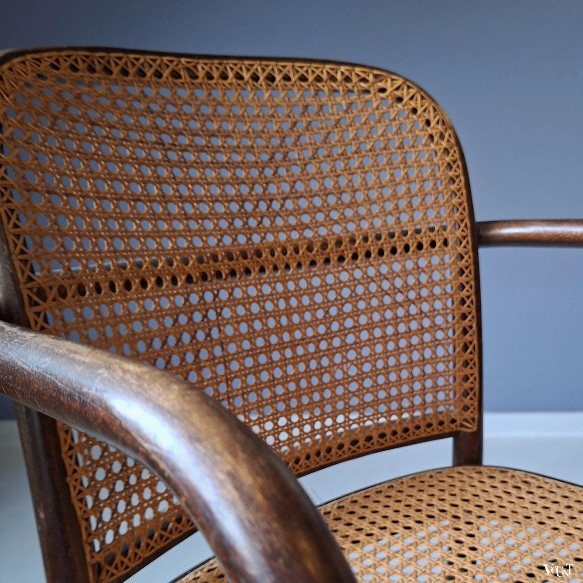 Bruine Praag of 811 stoel, jaren '50/'60